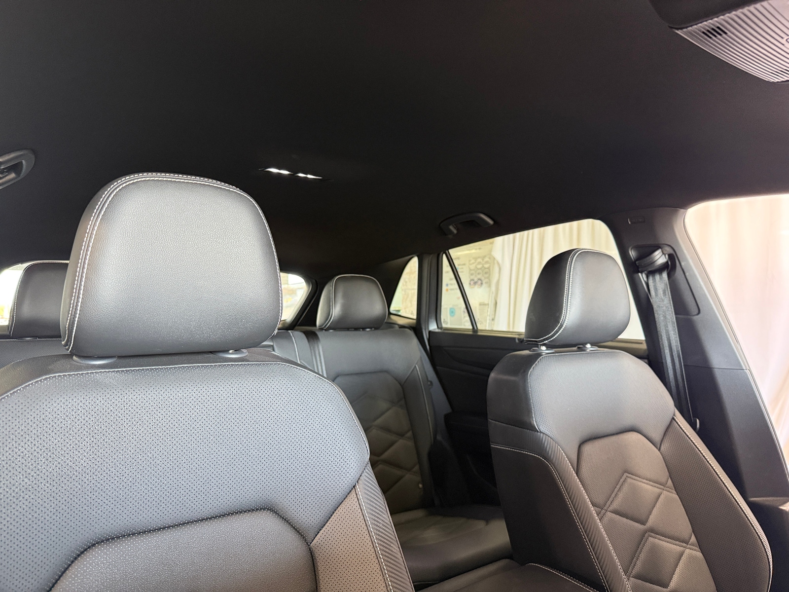 Thumbnail: 2025 Volkswagen Atlas - 5