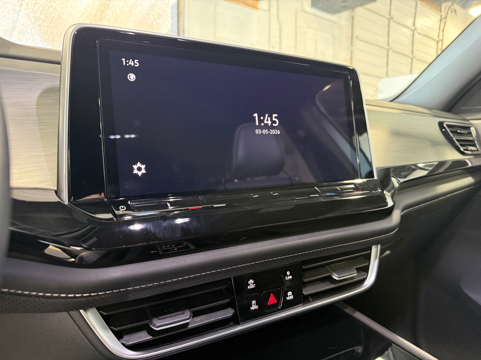 Thumbnail: 2025 Volkswagen Atlas - 3