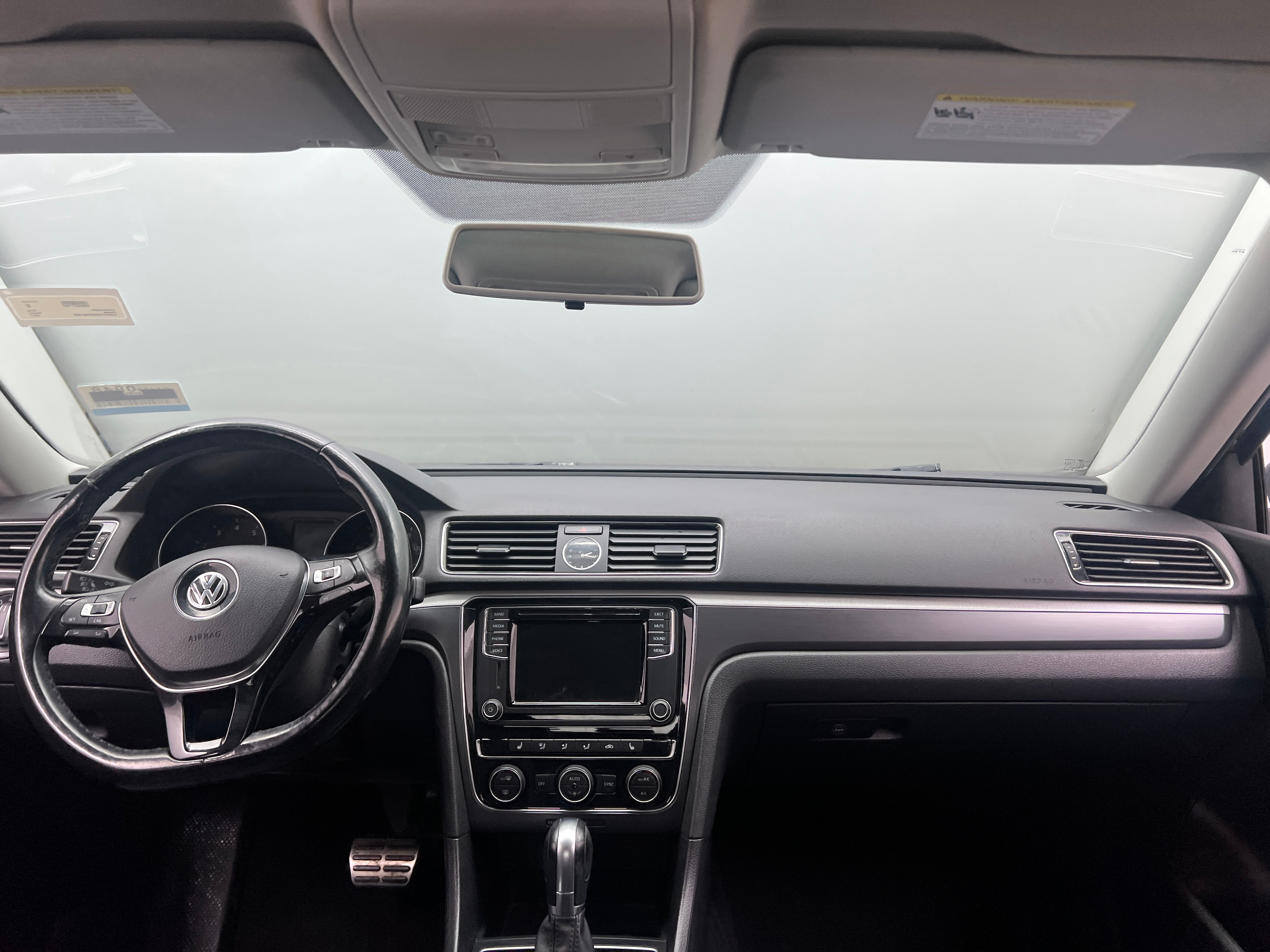 2017 Volkswagen Passat