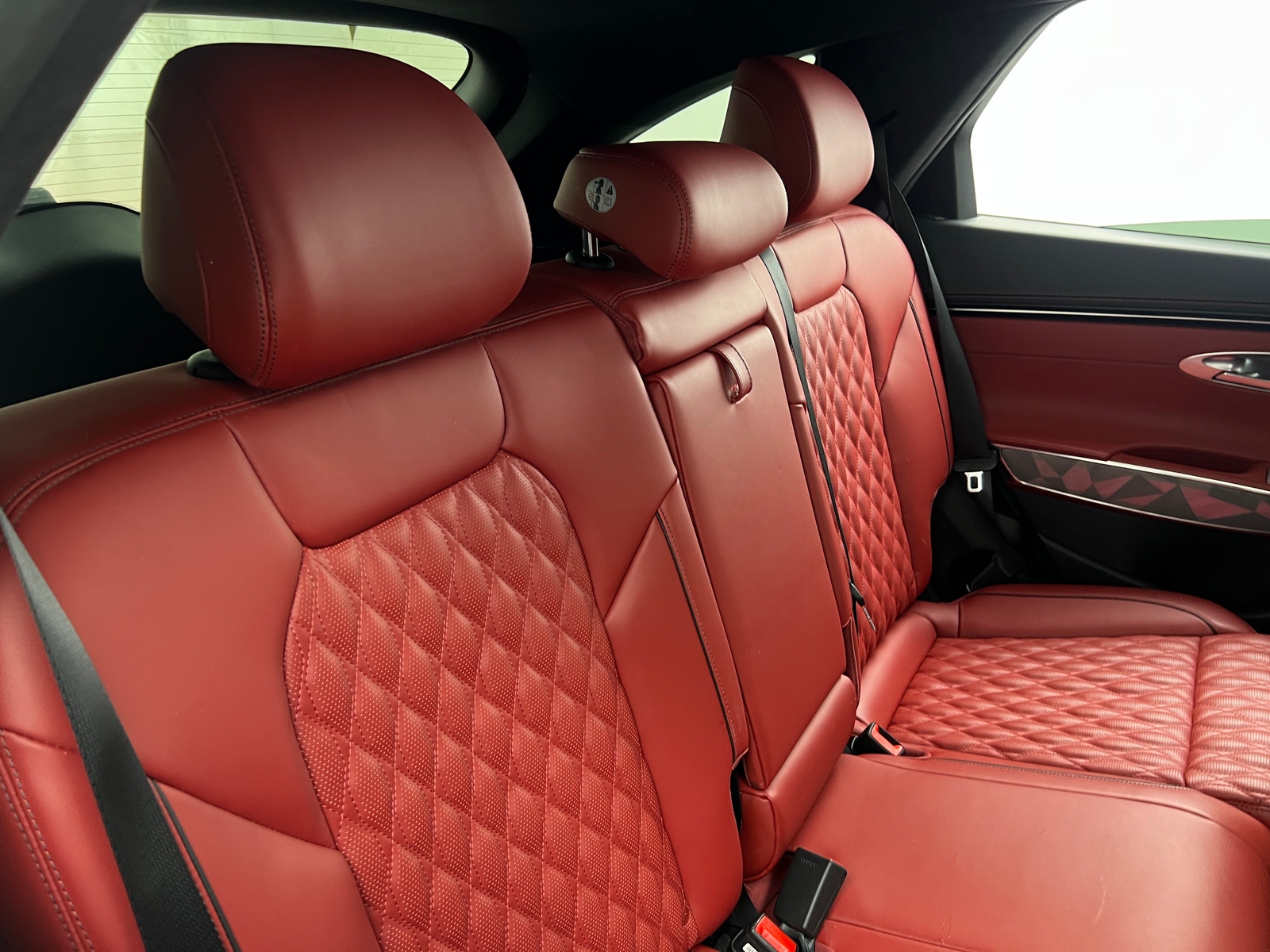 Thumbnail: 2022 Genesis GV70 - 5