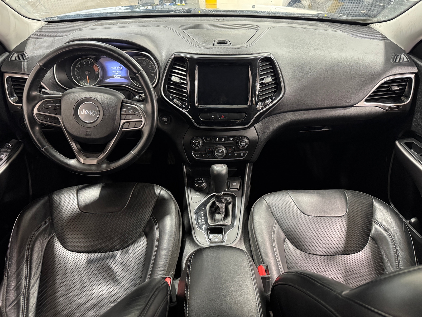 Thumbnail: 2019 Jeep Cherokee - 2