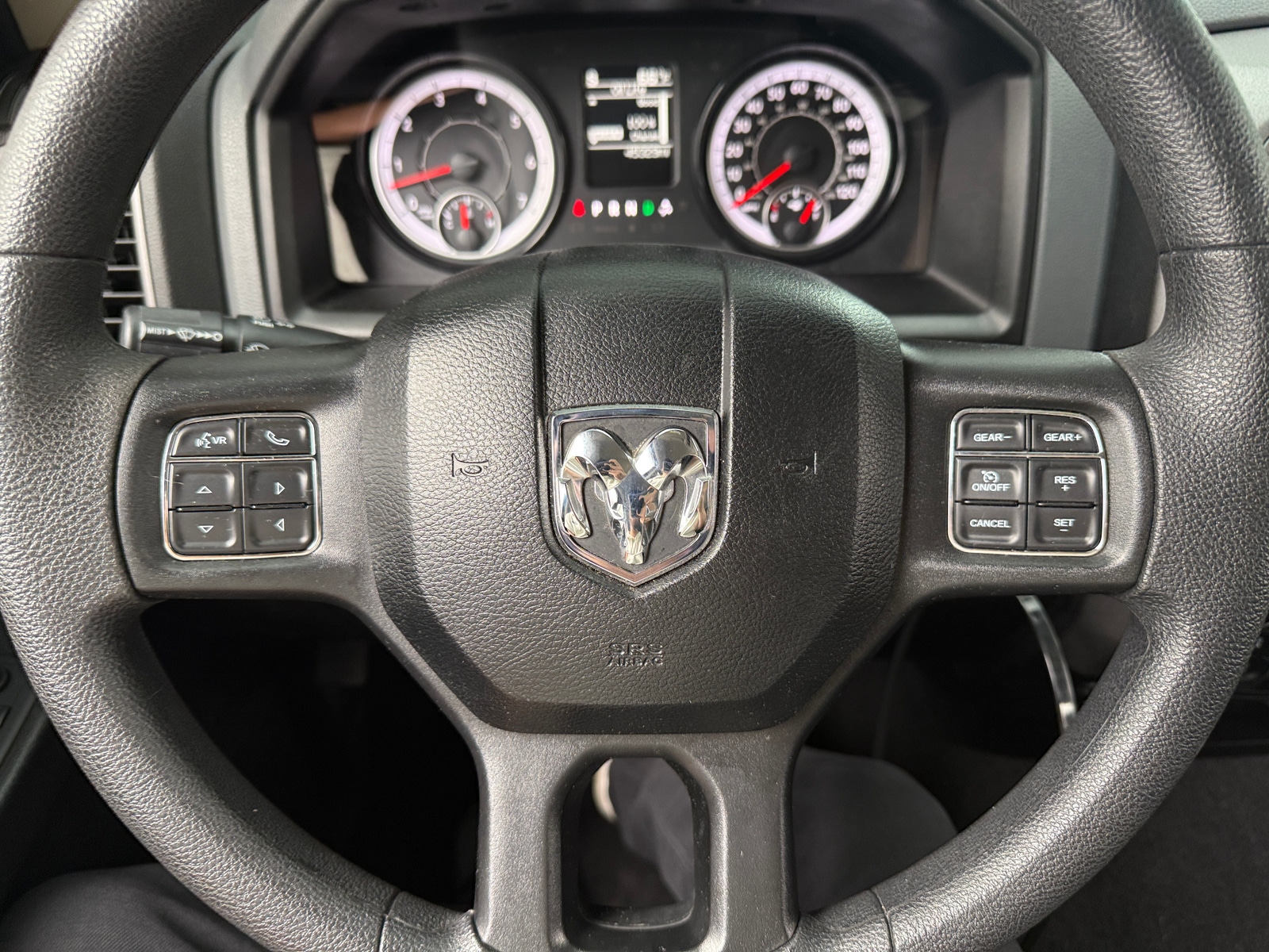 Thumbnail: 2019 RAM 1500 Classic - 5