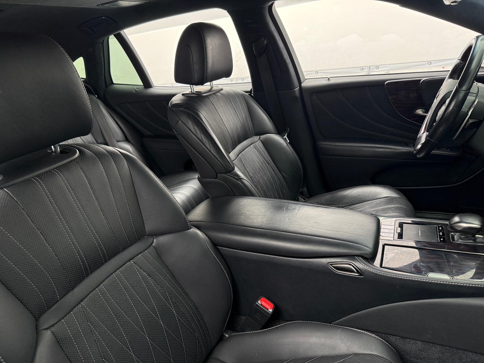 Thumbnail: 2018 Lexus LS - 2