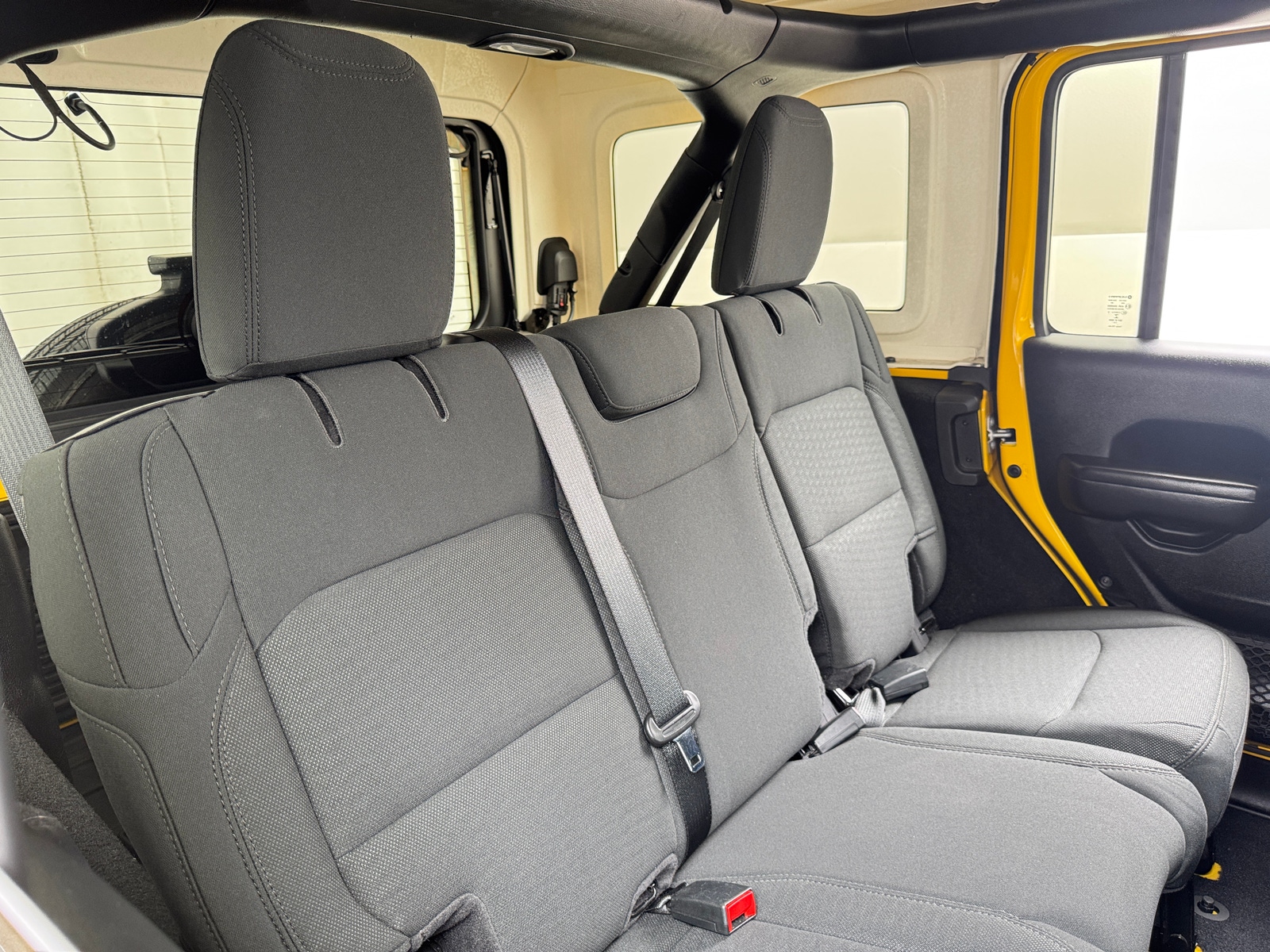 Thumbnail: 2020 Jeep Wrangler - 6