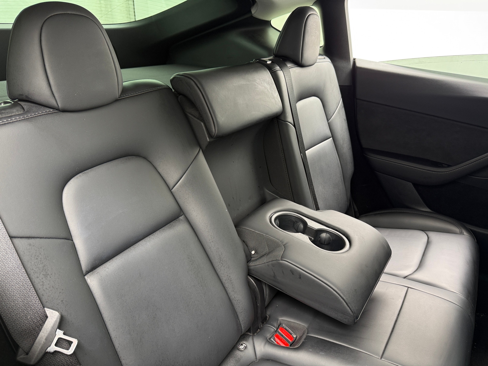 Thumbnail: 2022 Tesla Model Y - 5