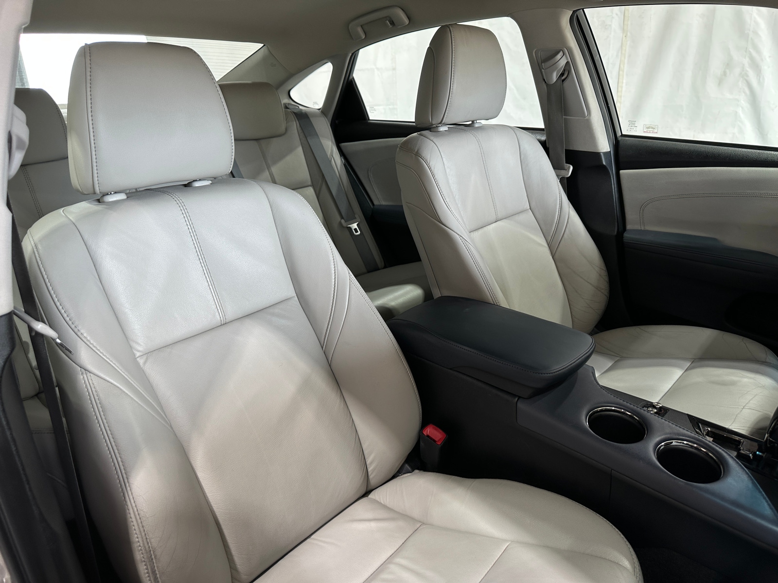 Thumbnail: 2014 Toyota Avalon - 2