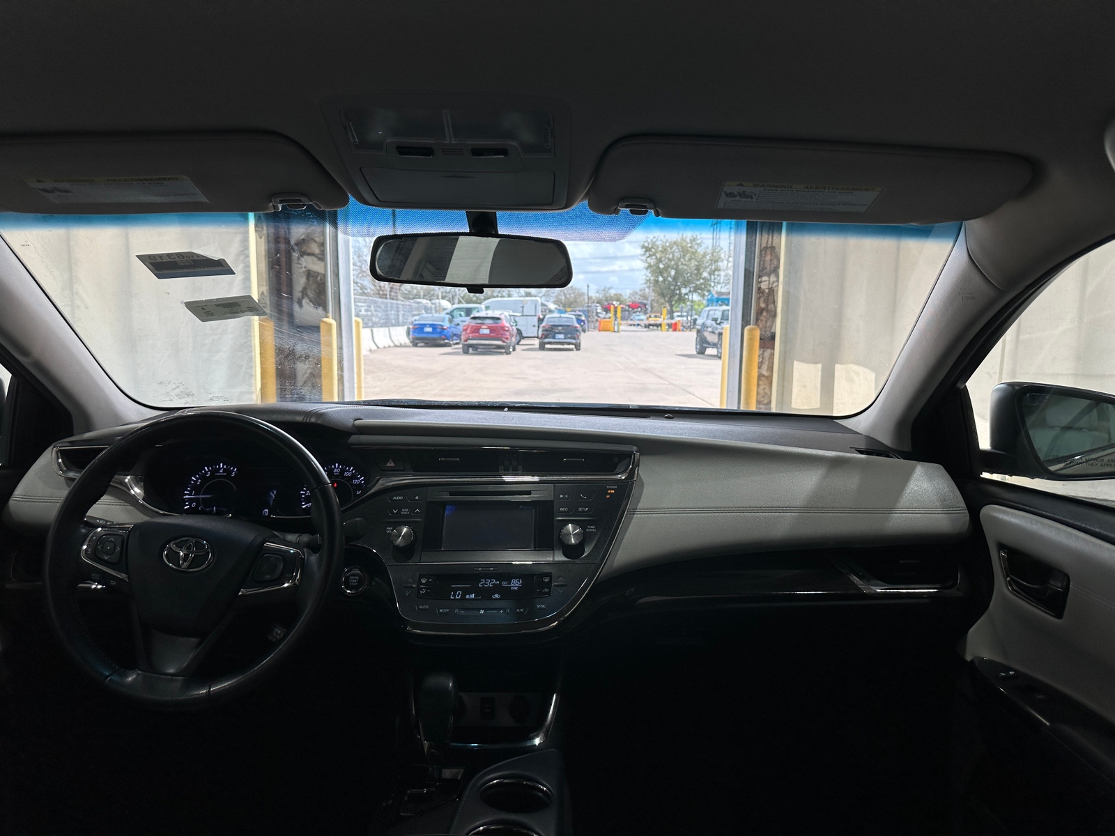 Thumbnail: 2014 Toyota Avalon - 3