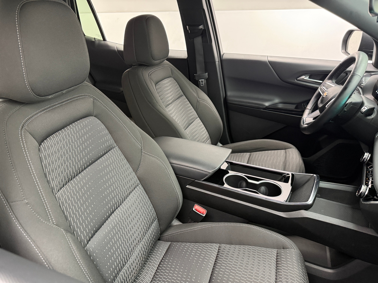 Thumbnail: 2025 Chevrolet Equinox - 2