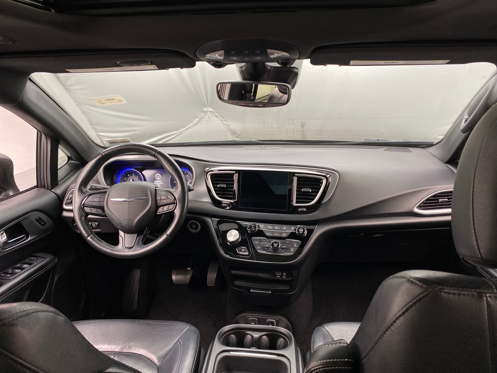 Thumbnail: 2020 Chrysler Pacifica - 2