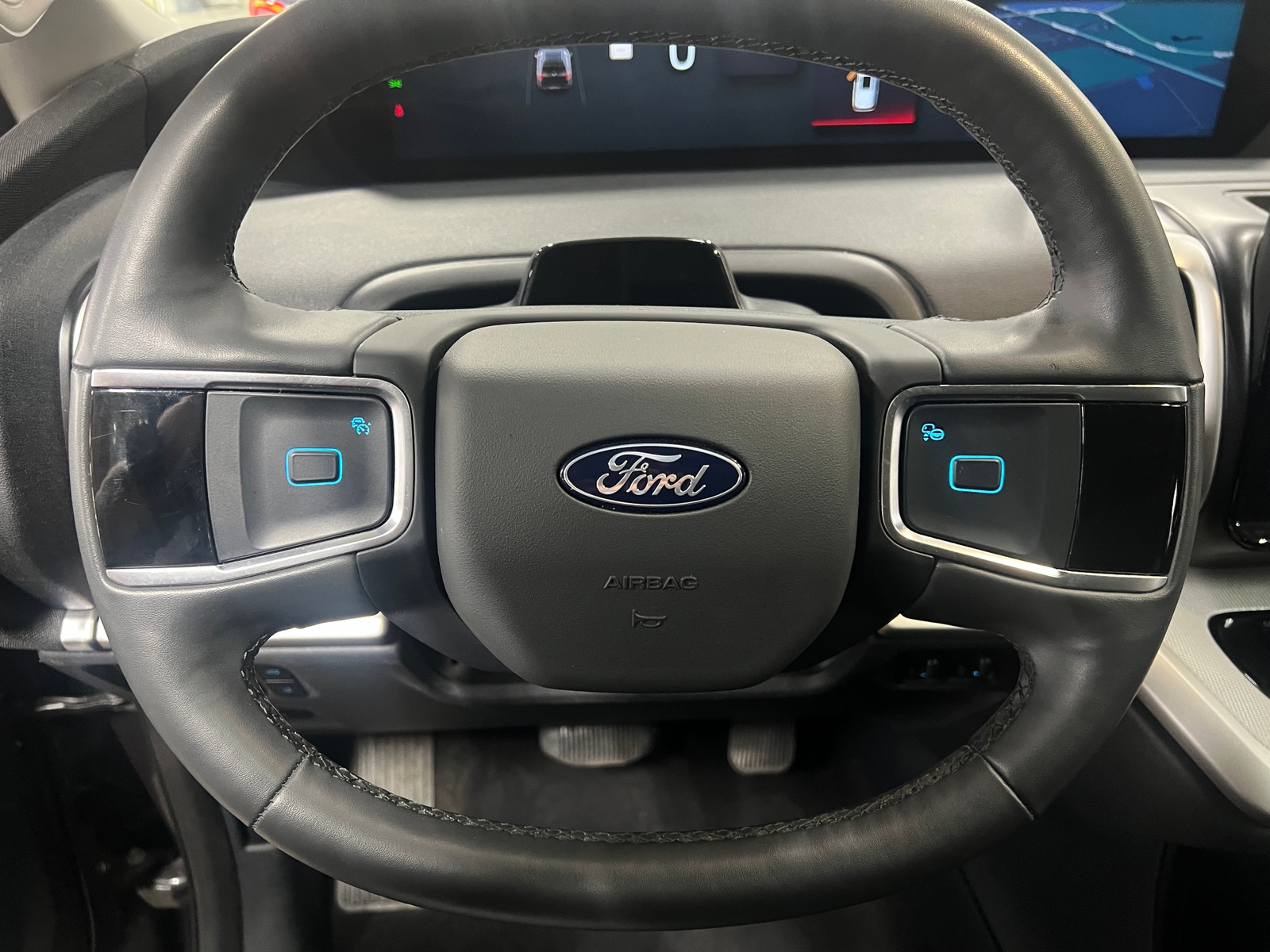 Thumbnail: 2025 Ford Expedition - 4