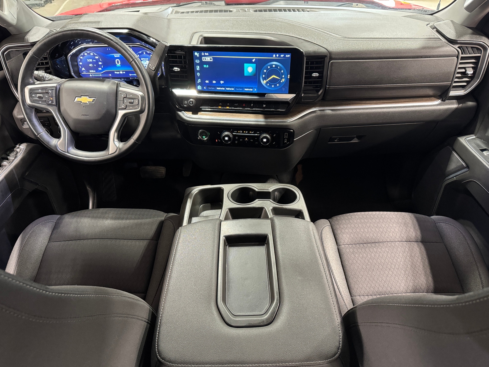 Thumbnail: 2023 Chevrolet Silverado 1500 - 3