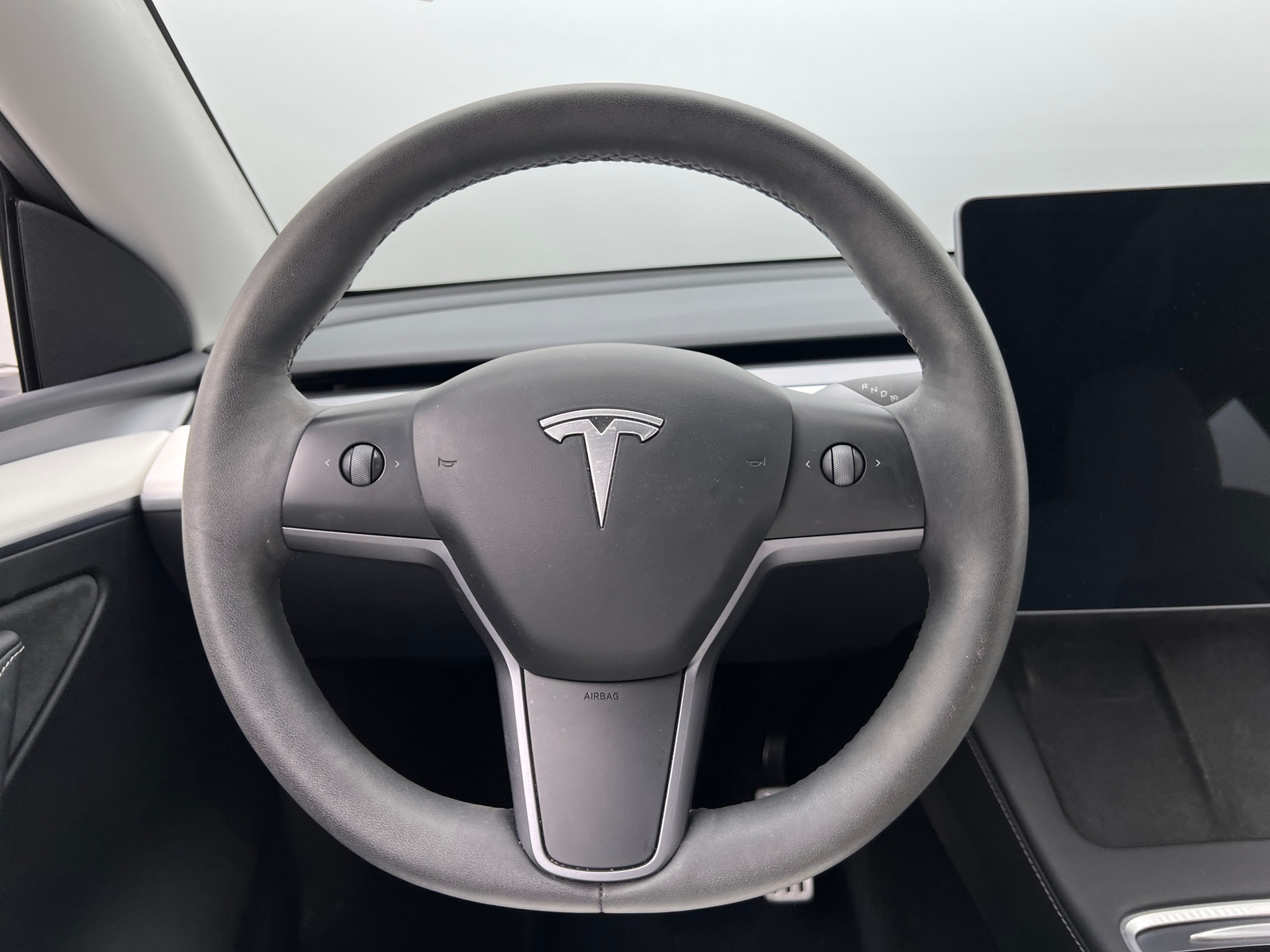 Thumbnail: 2023 Tesla Model Y - 4