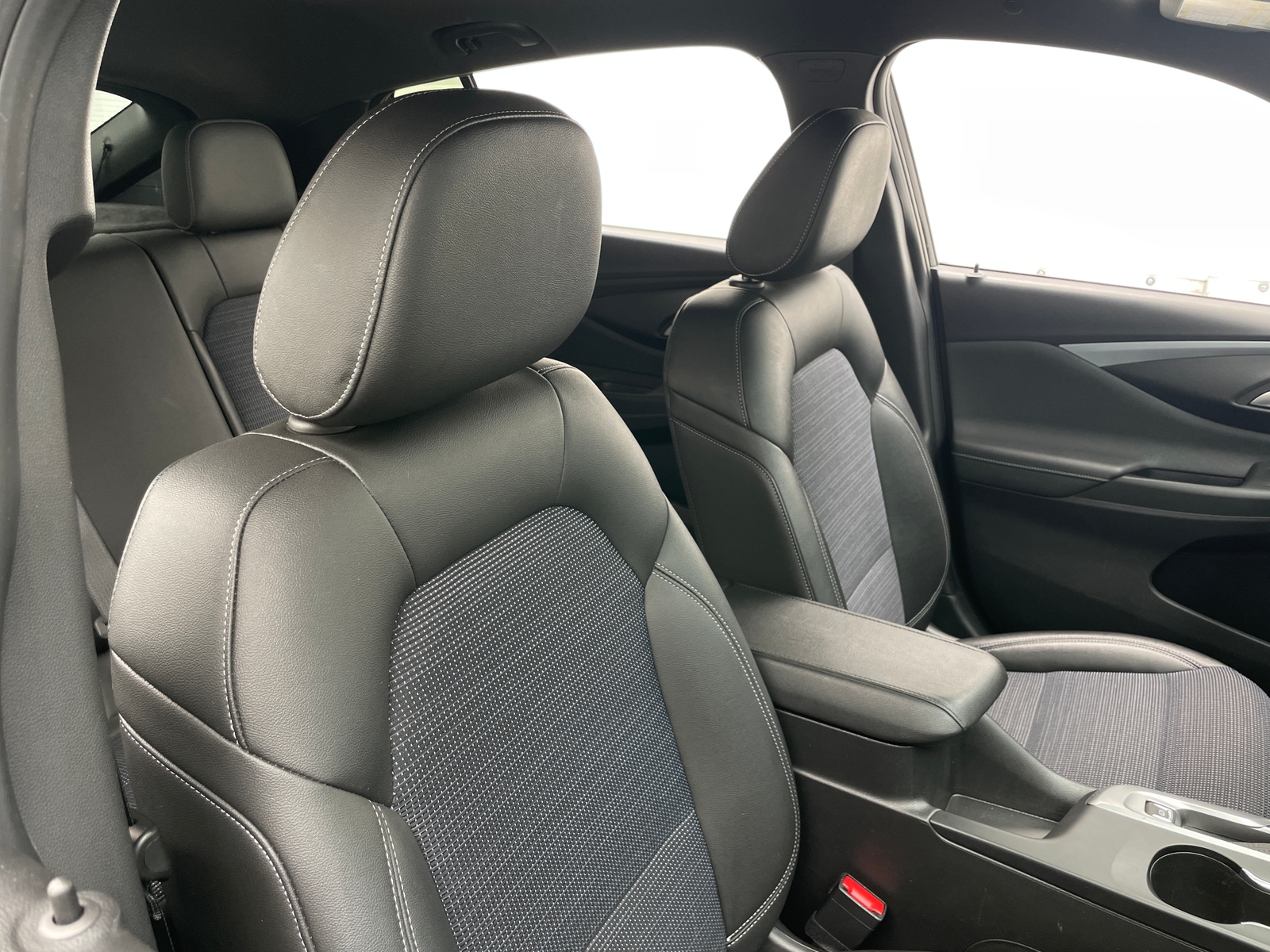 Thumbnail: 2025 Buick Envista - 2