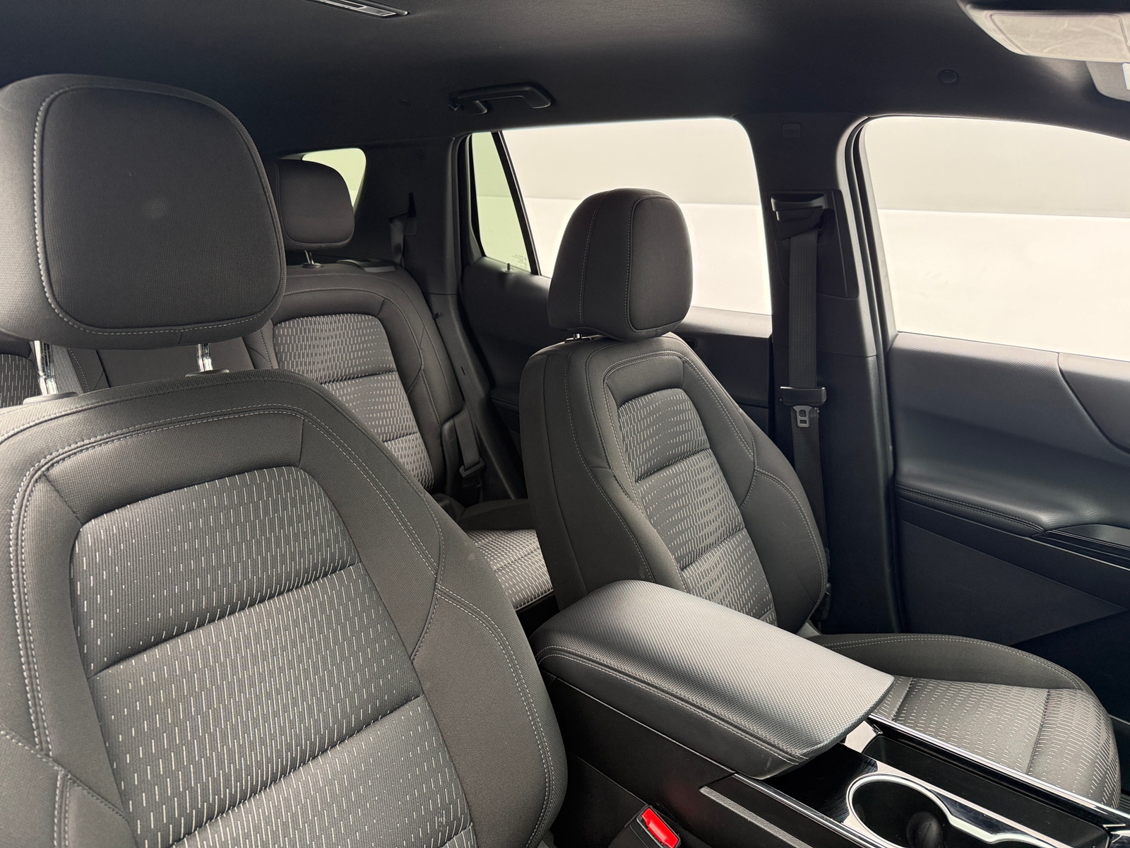 Thumbnail: 2025 Chevrolet Equinox - 2