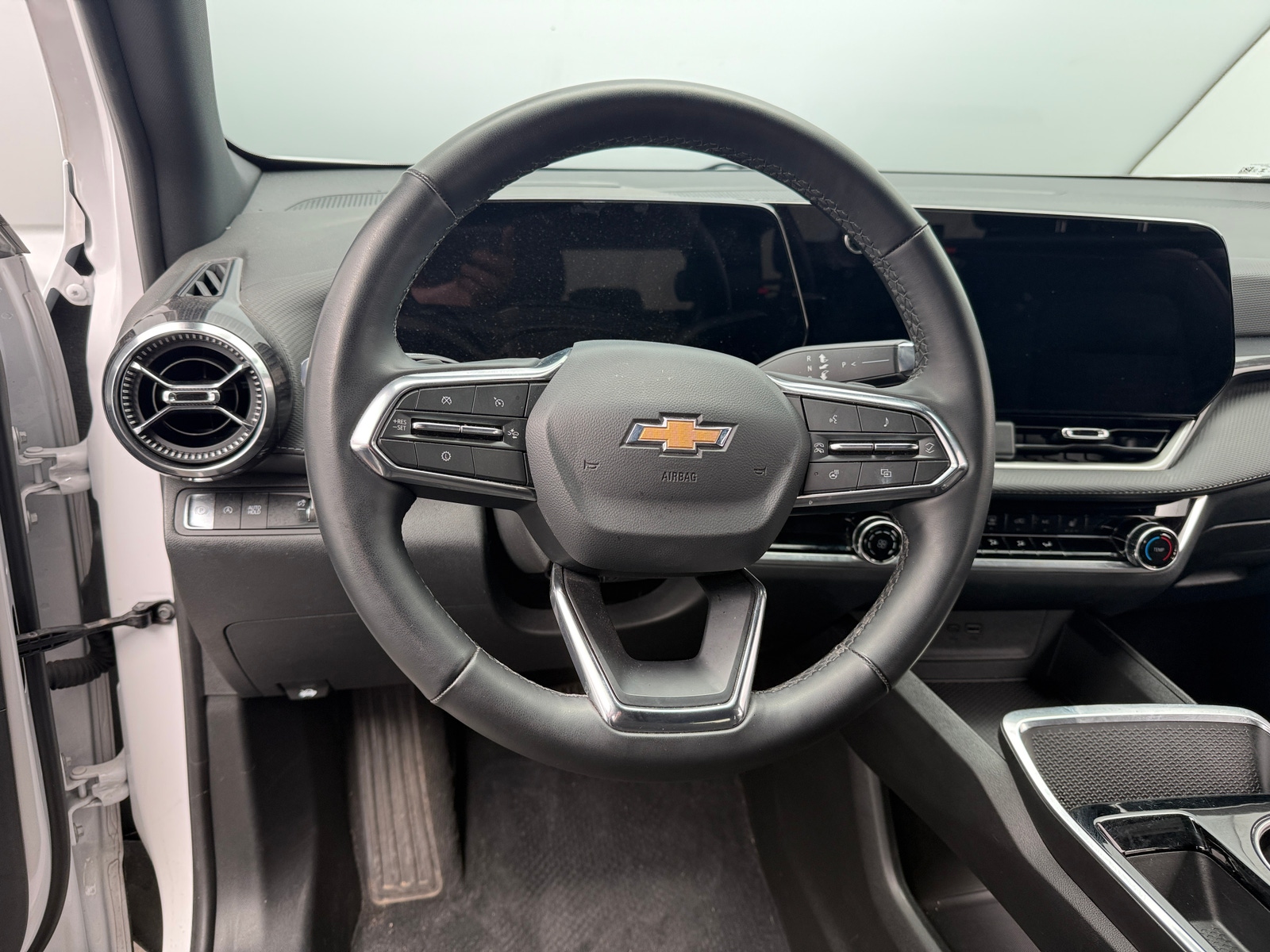 Thumbnail: 2025 Chevrolet Equinox - 5