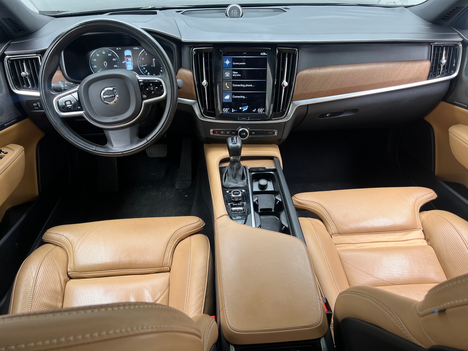 Thumbnail: 2017 Volvo S90 - 2