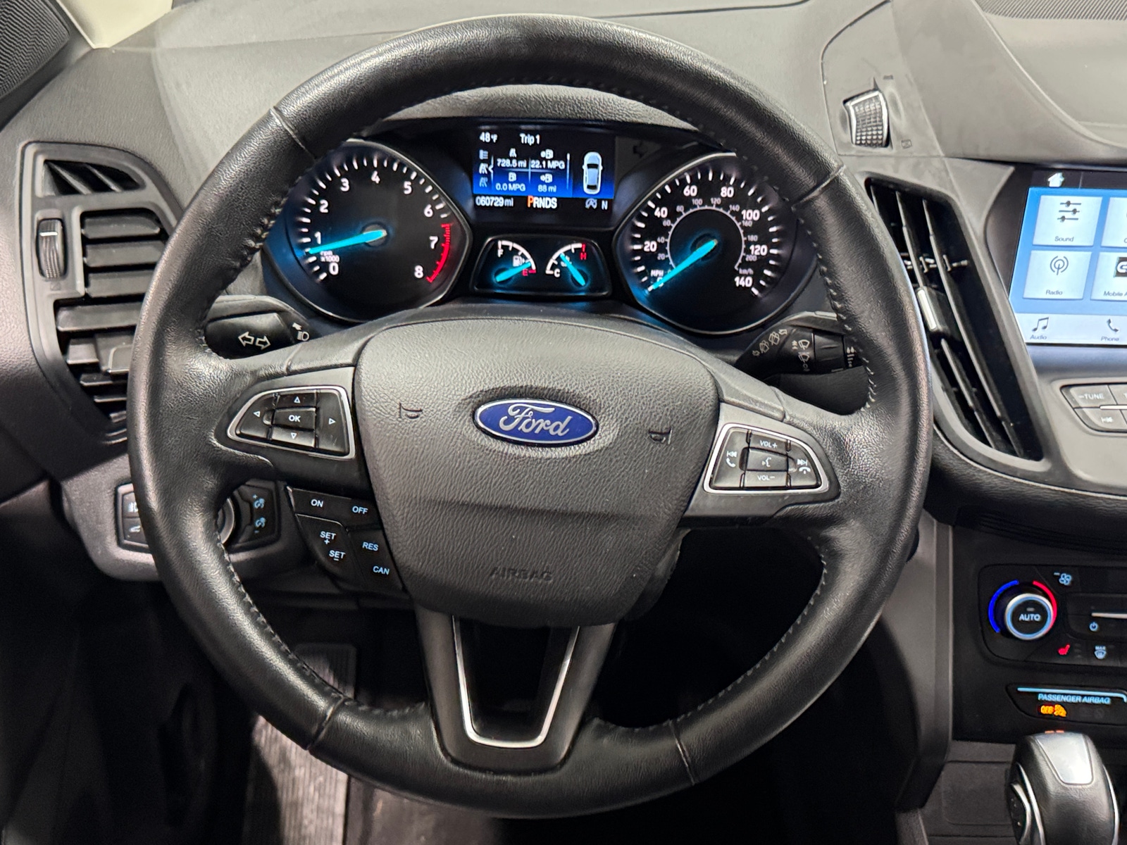 Thumbnail: 2019 Ford Escape - 4