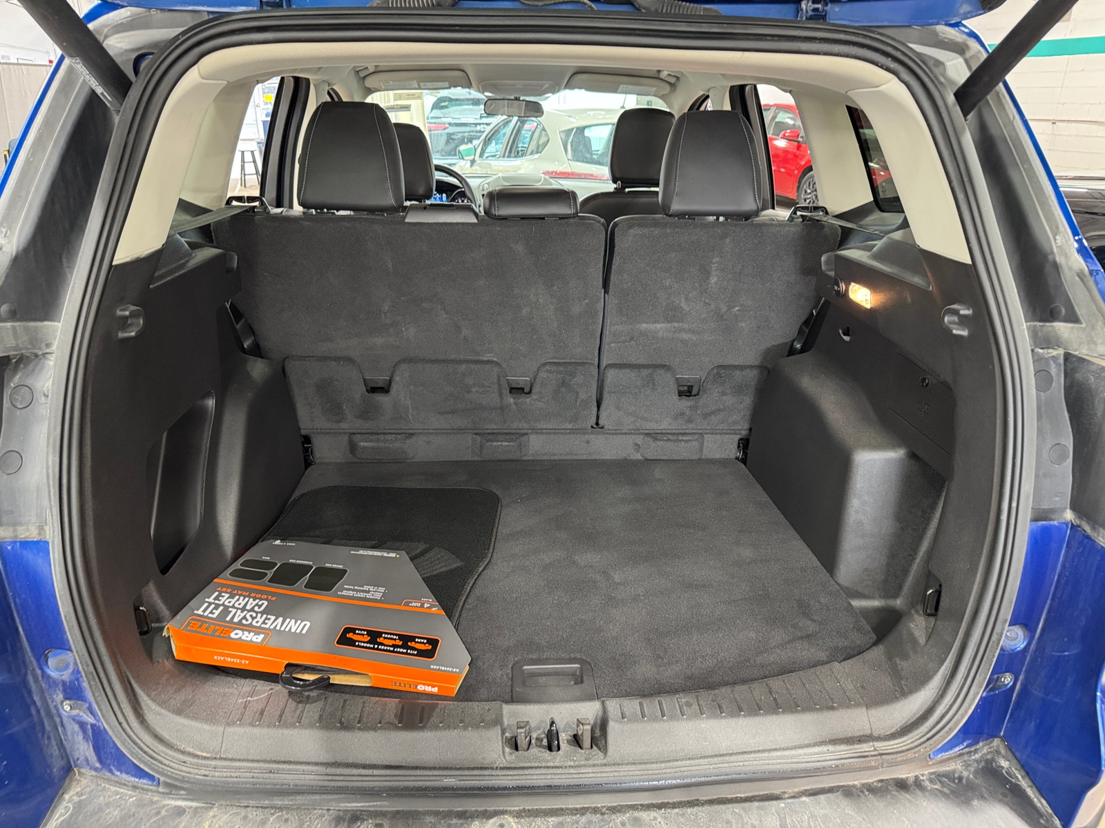 Thumbnail: 2019 Ford Escape - 6