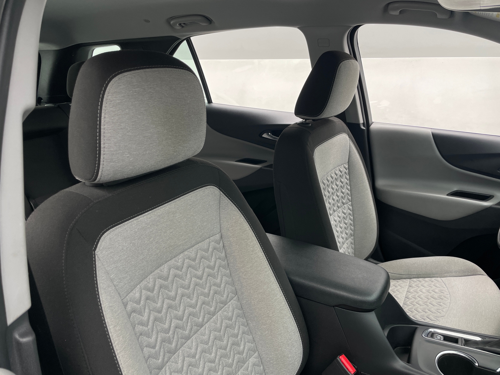 Thumbnail: 2024 Chevrolet Equinox - 2