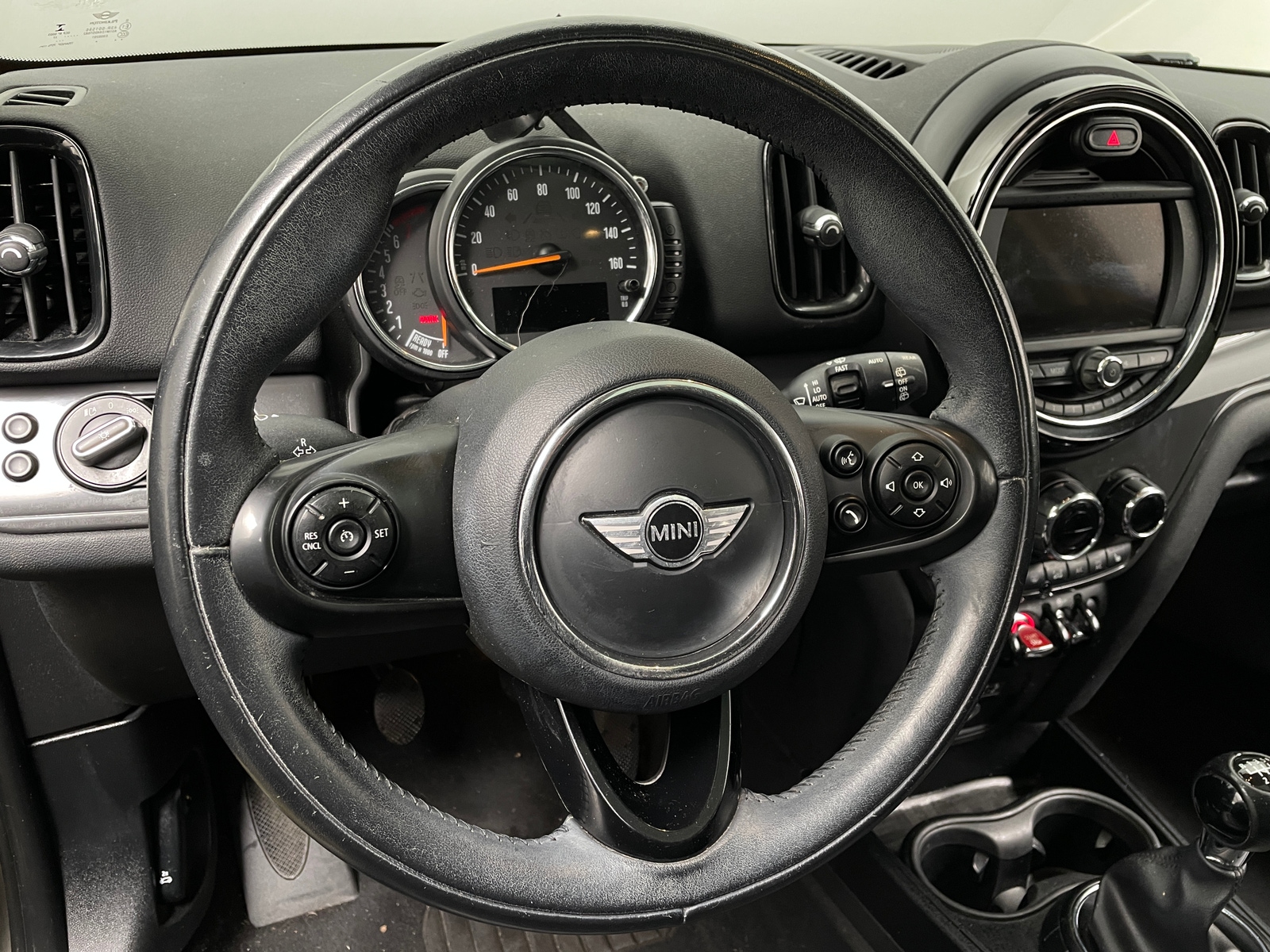 Thumbnail: 2017 MINI Cooper Countryman - 4