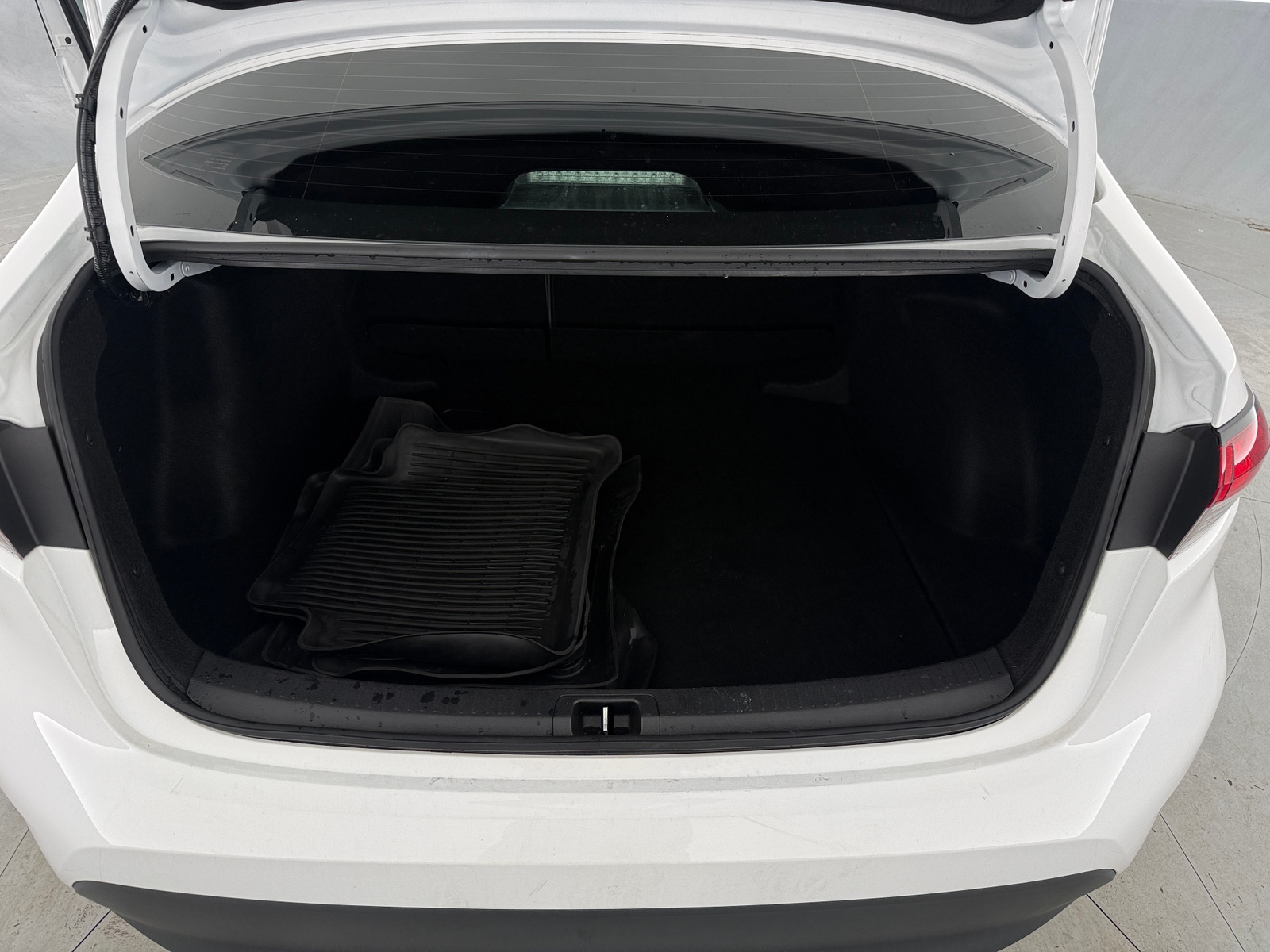 Thumbnail: 2024 Toyota Corolla - 7