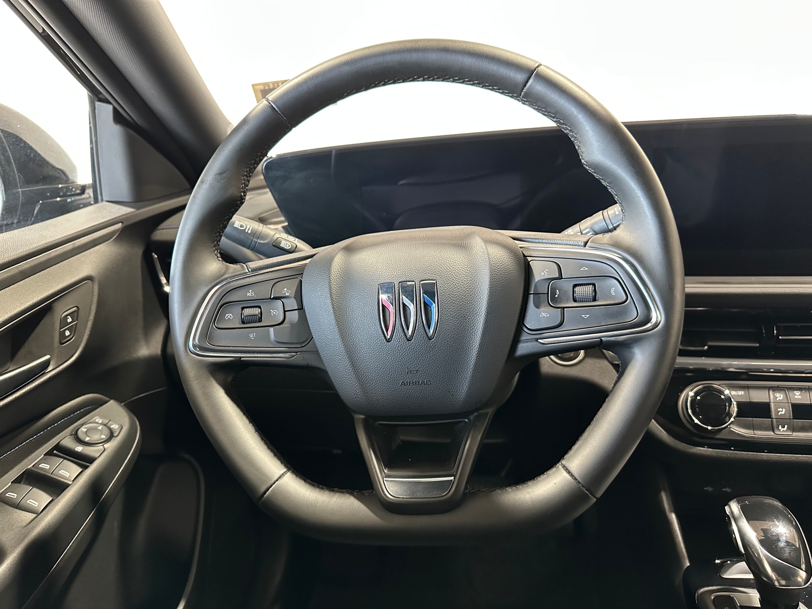 Thumbnail: 2025 Buick Envista - 5