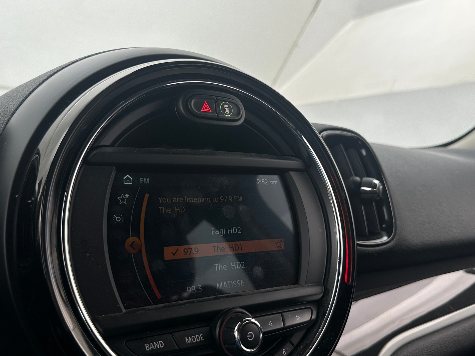 Thumbnail: 2019 MINI Cooper Countryman - 3