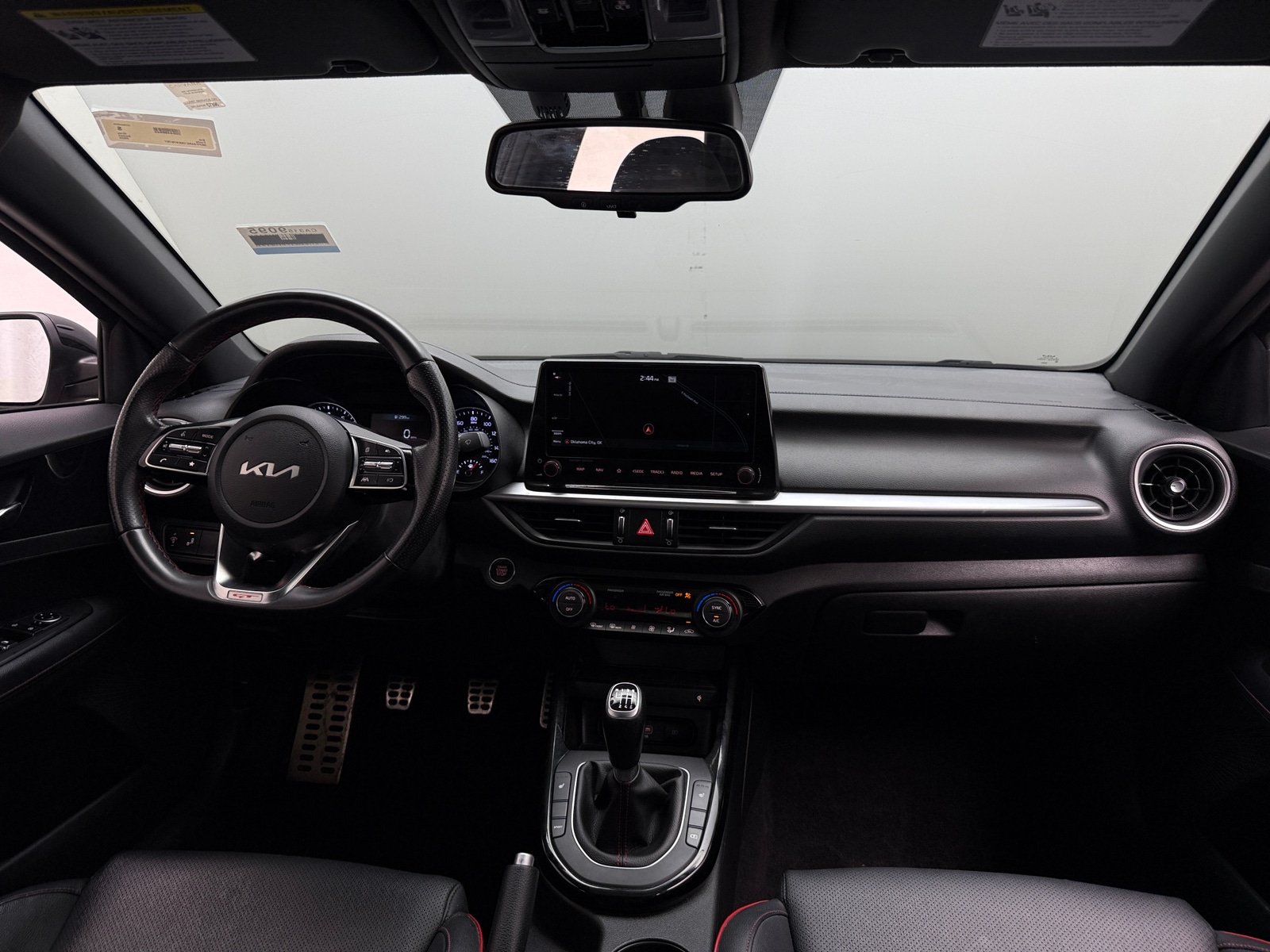 Thumbnail: 2022 Kia Forte - 2