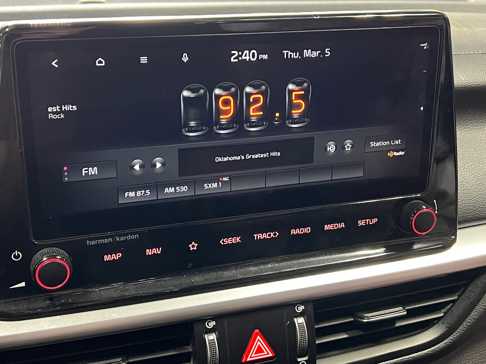 Thumbnail: 2022 Kia Forte - 3