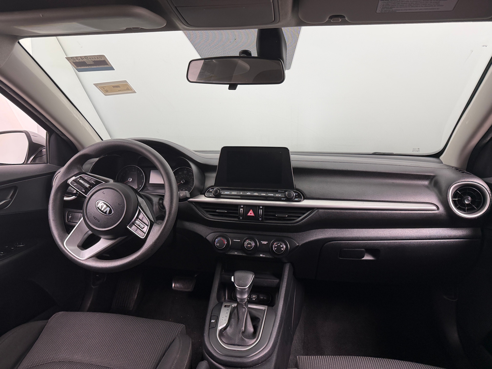 Thumbnail: 2020 Kia Forte - 3