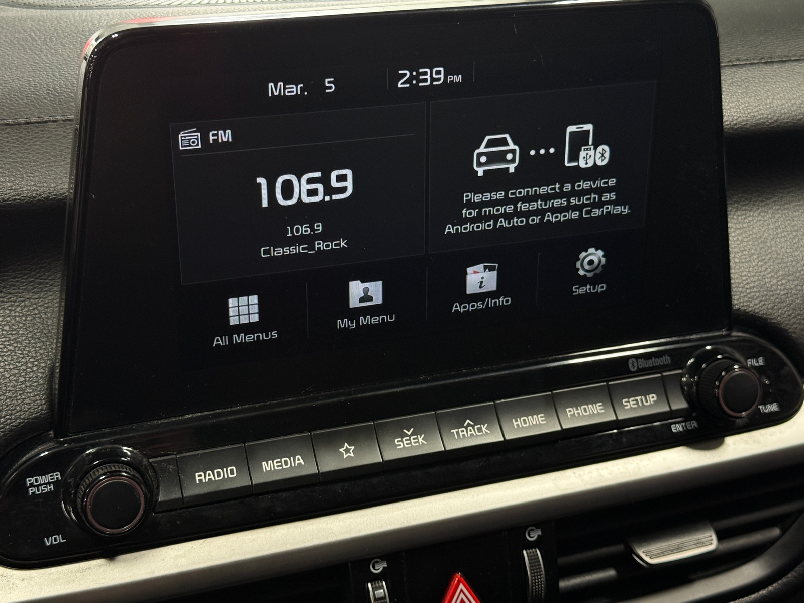 Thumbnail: 2020 Kia Forte - 4