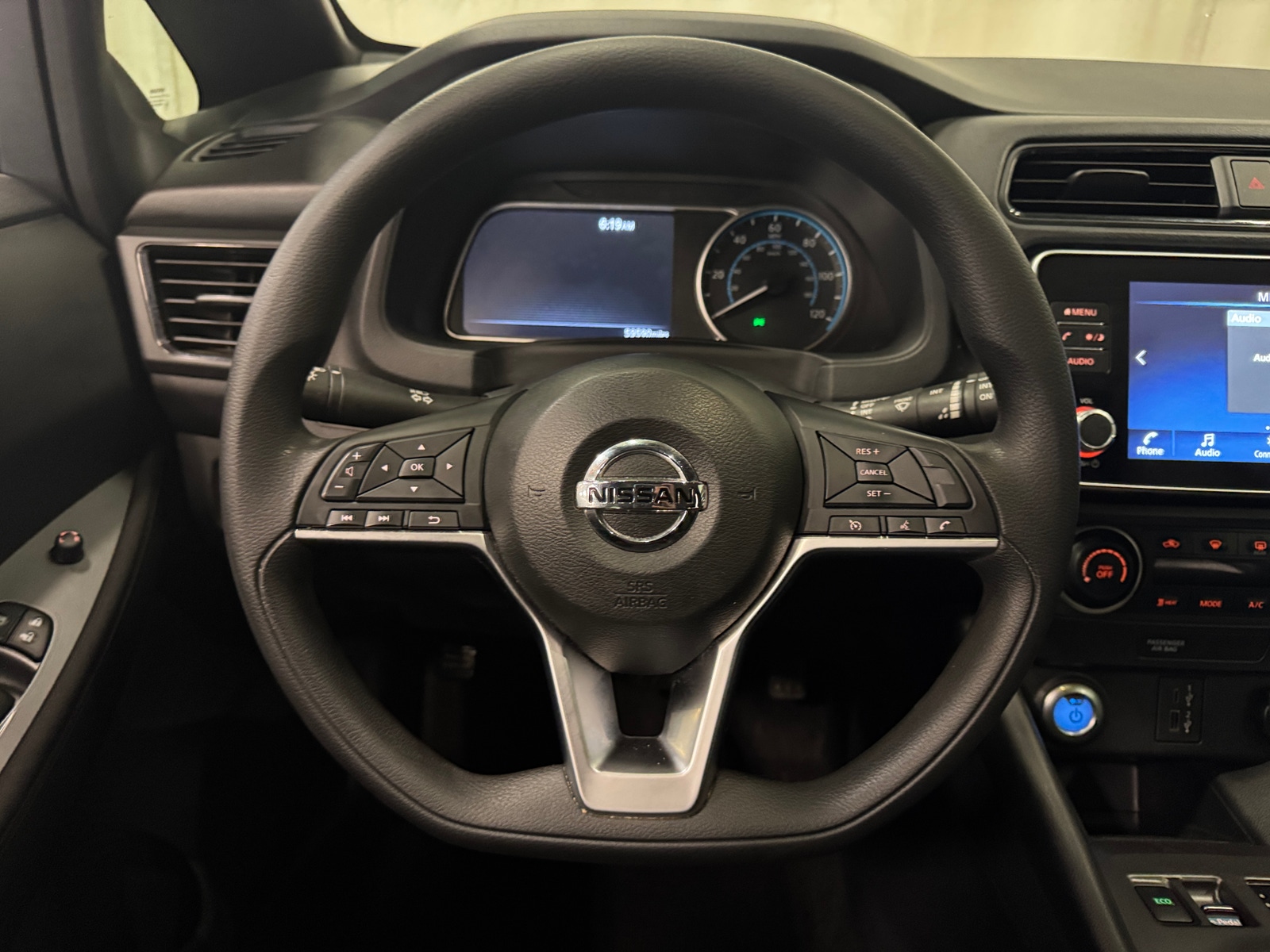 Thumbnail: 2022 Nissan Leaf - 5