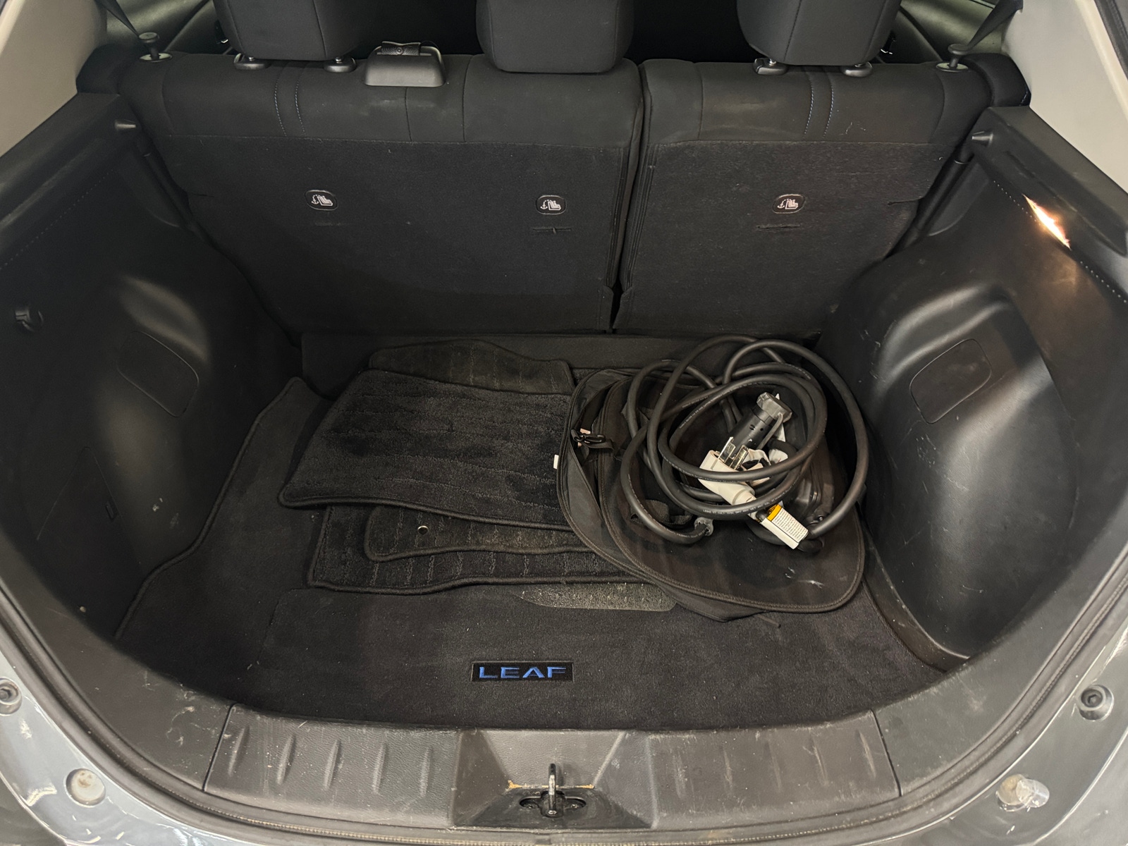 Thumbnail: 2022 Nissan Leaf - 7