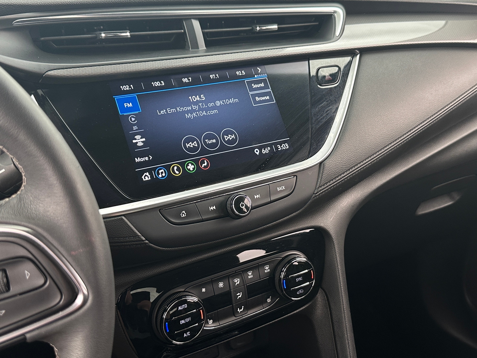 Thumbnail: 2021 Buick Encore GX - 3