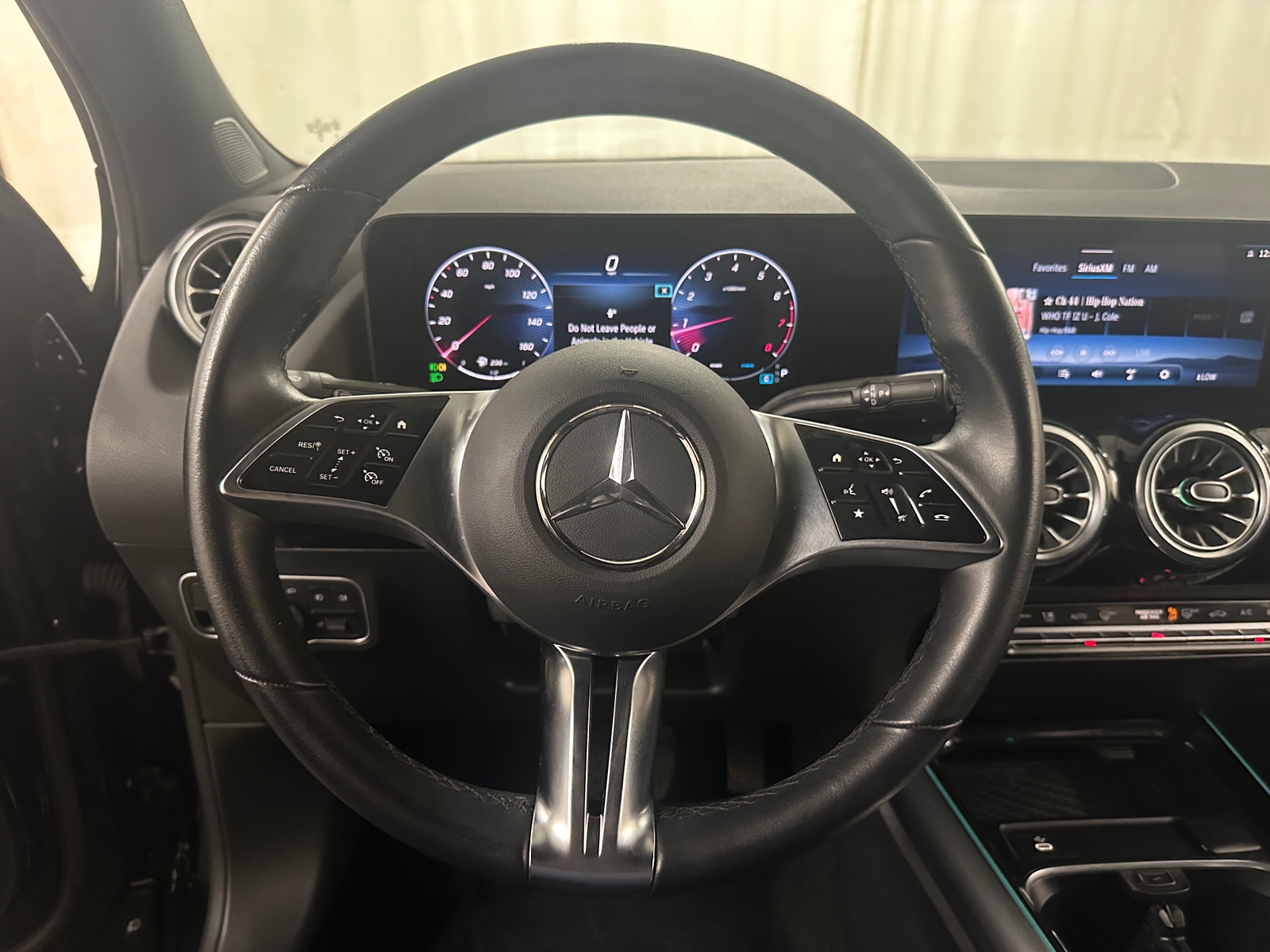 Thumbnail: 2025 Mercedes-Benz GLA - 4