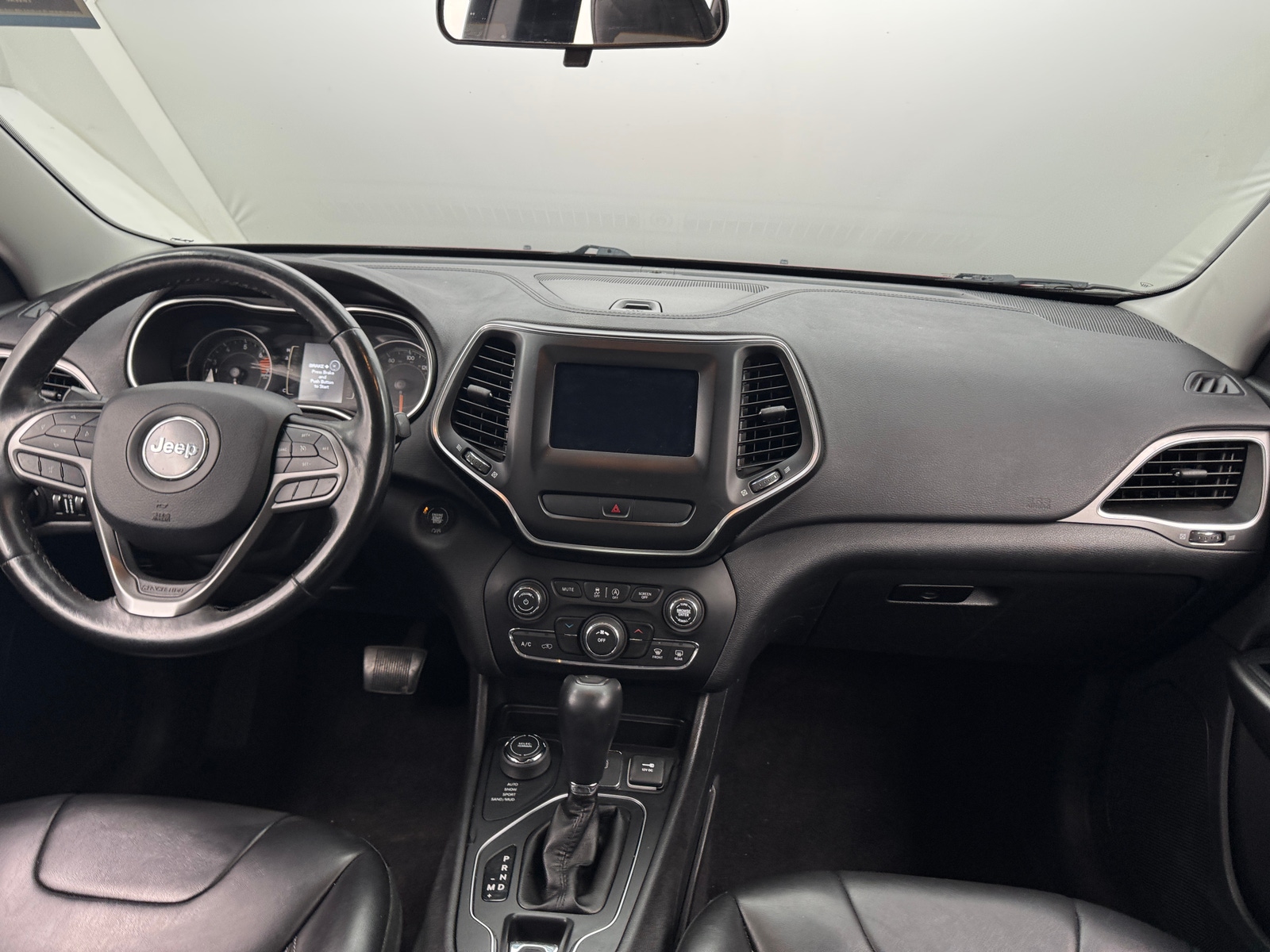 Thumbnail: 2019 Jeep Cherokee - 2