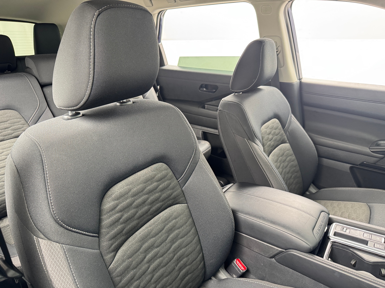 Thumbnail: 2025 Nissan Pathfinder - 2