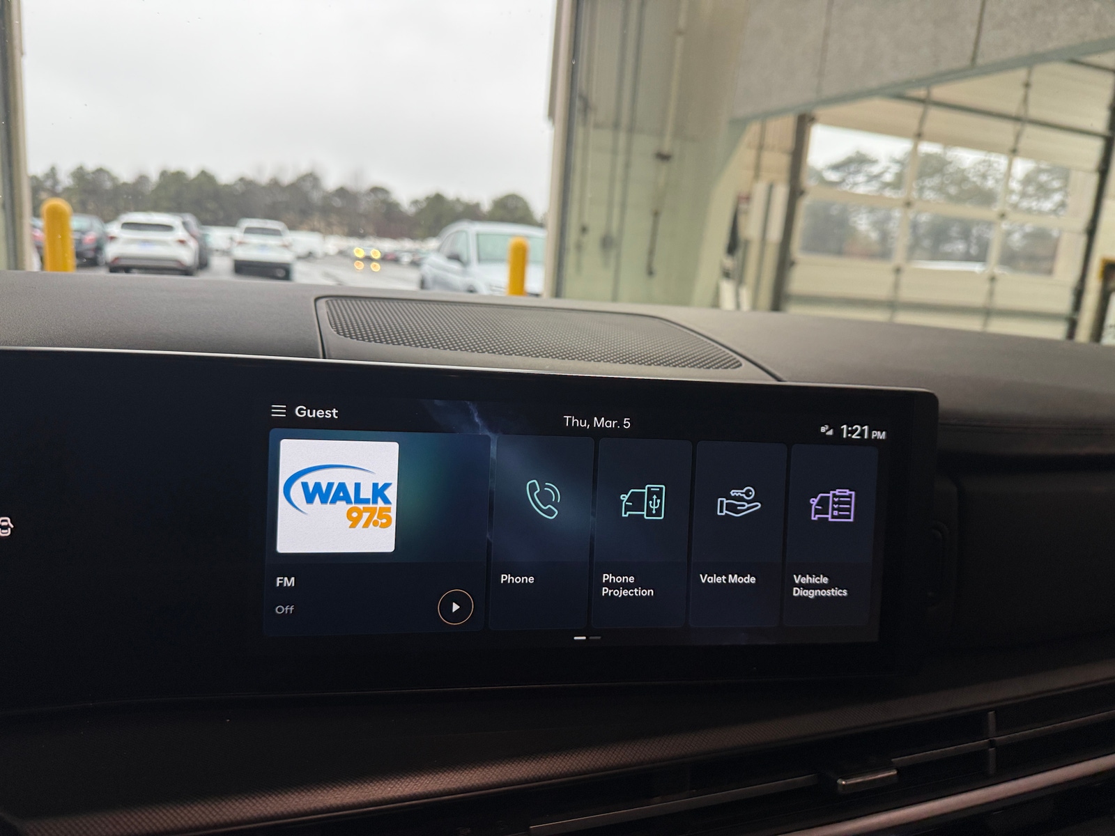 Thumbnail: 2025 Hyundai Santa Fe - 3