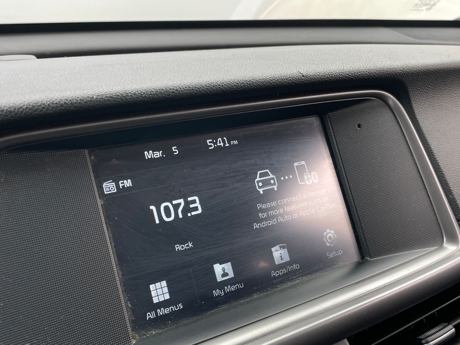 Thumbnail: 2018 Kia Optima - 3