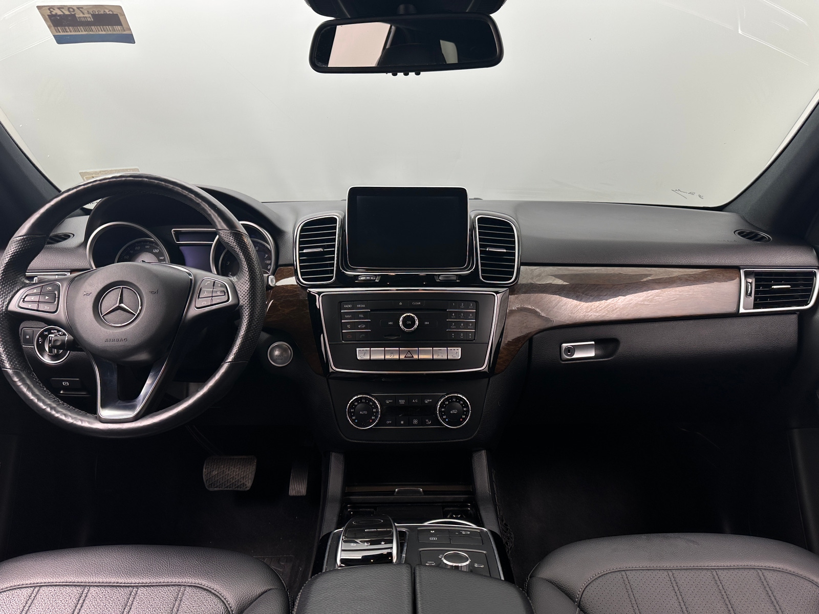 Thumbnail: 2016 Mercedes-Benz GLE - 2