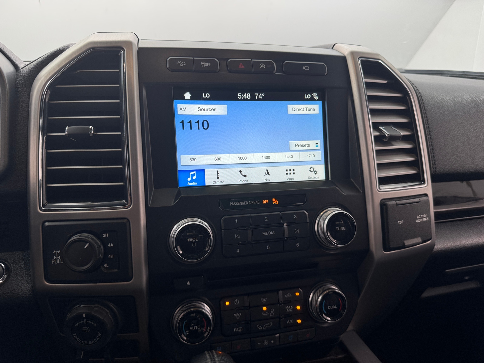 Thumbnail: 2017 Ford Econoline - 3