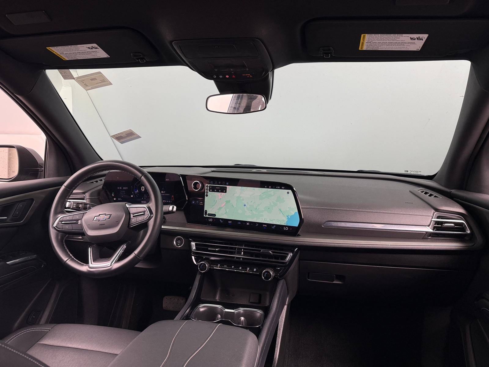 Thumbnail: 2024 Chevrolet Traverse - 3