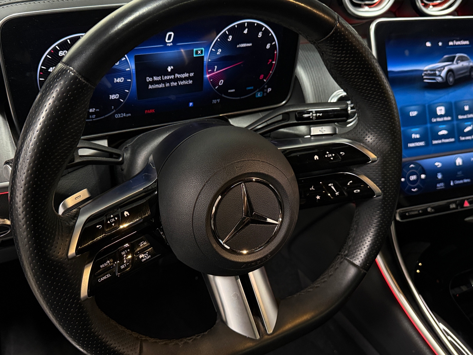 Thumbnail: 2023 Mercedes-Benz GLC - 4