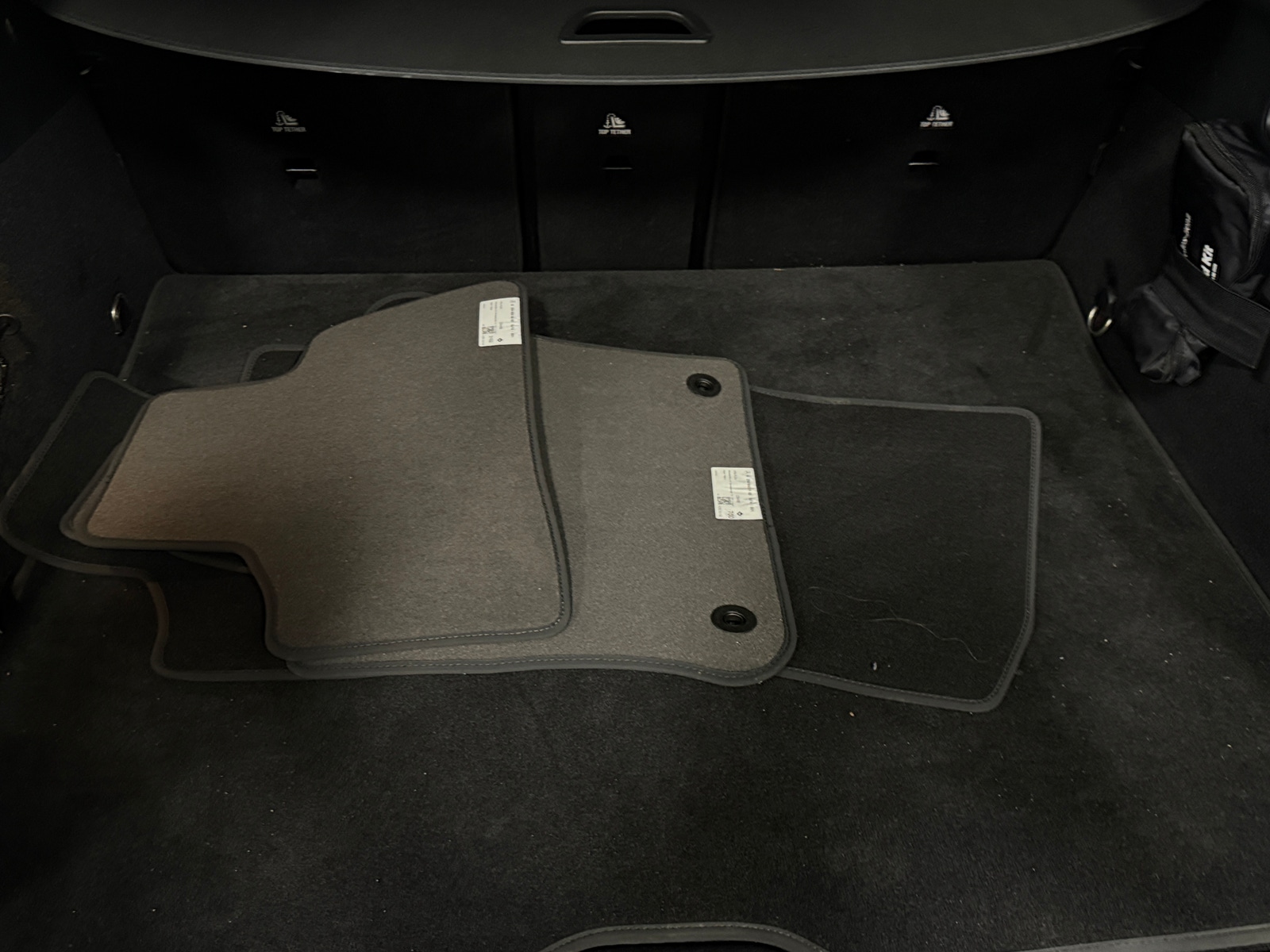 Thumbnail: 2023 Mercedes-Benz GLC - 6