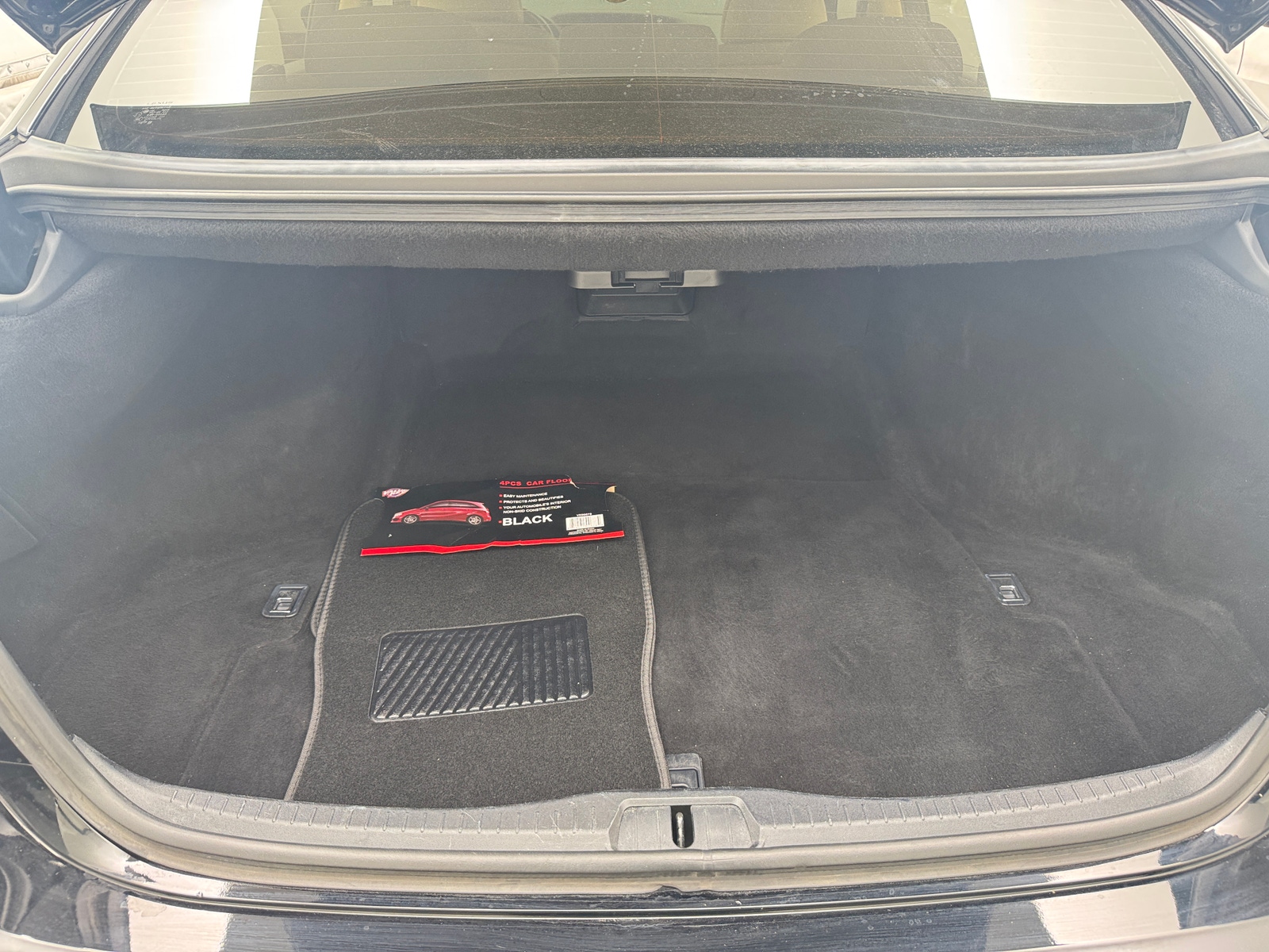 Thumbnail: 2016 Lexus LS - 6