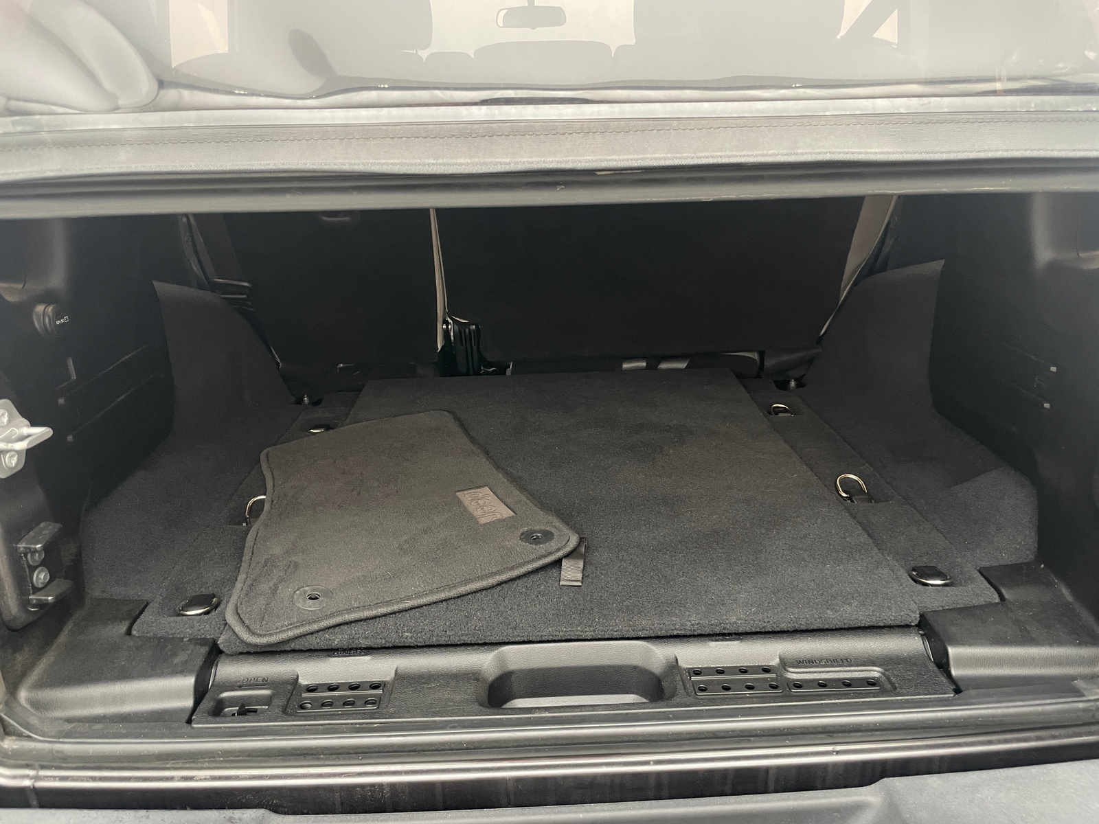 Thumbnail: 2022 Jeep Wrangler - 7