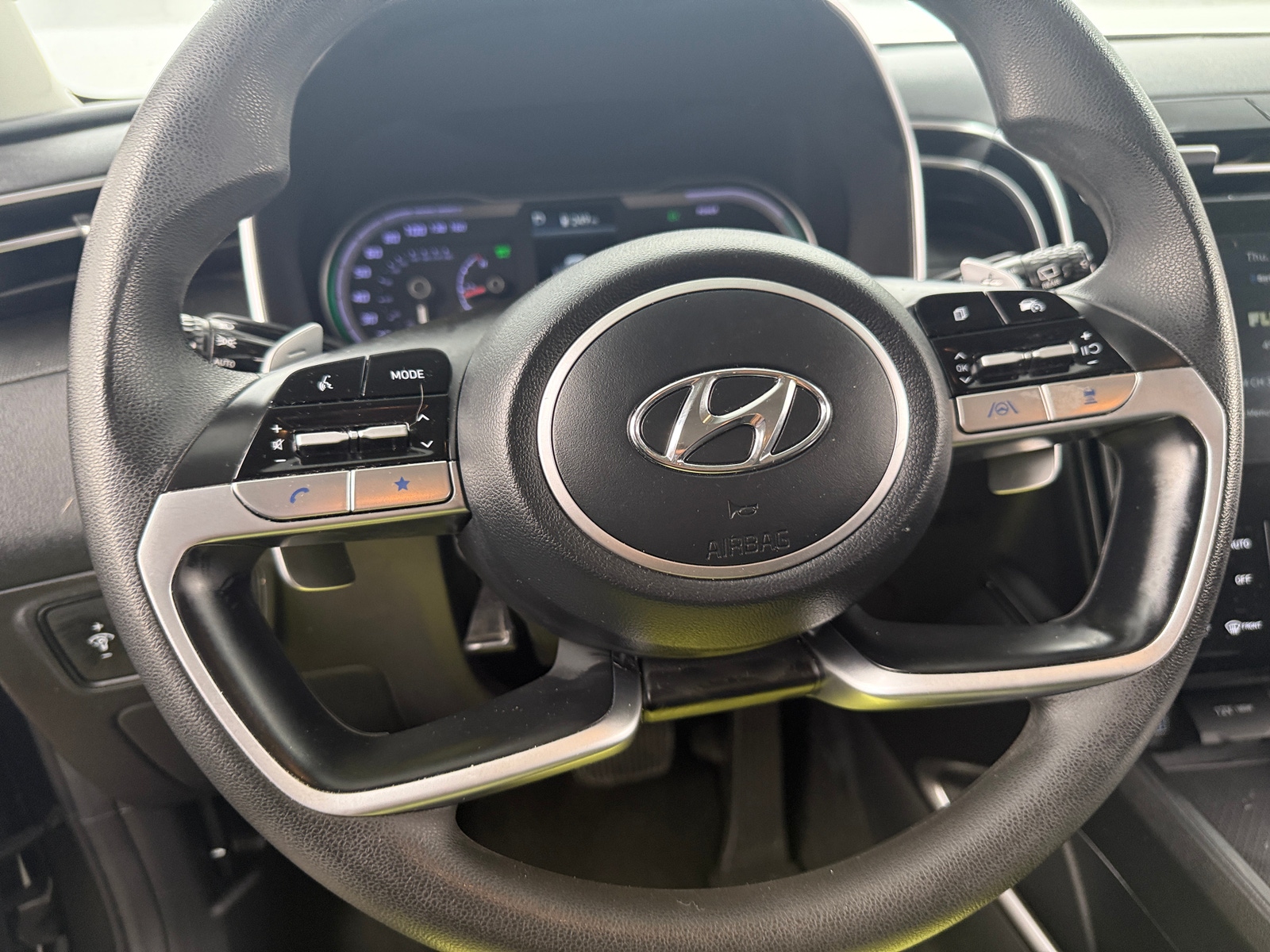 Thumbnail: 2022 Hyundai Tucson - 5