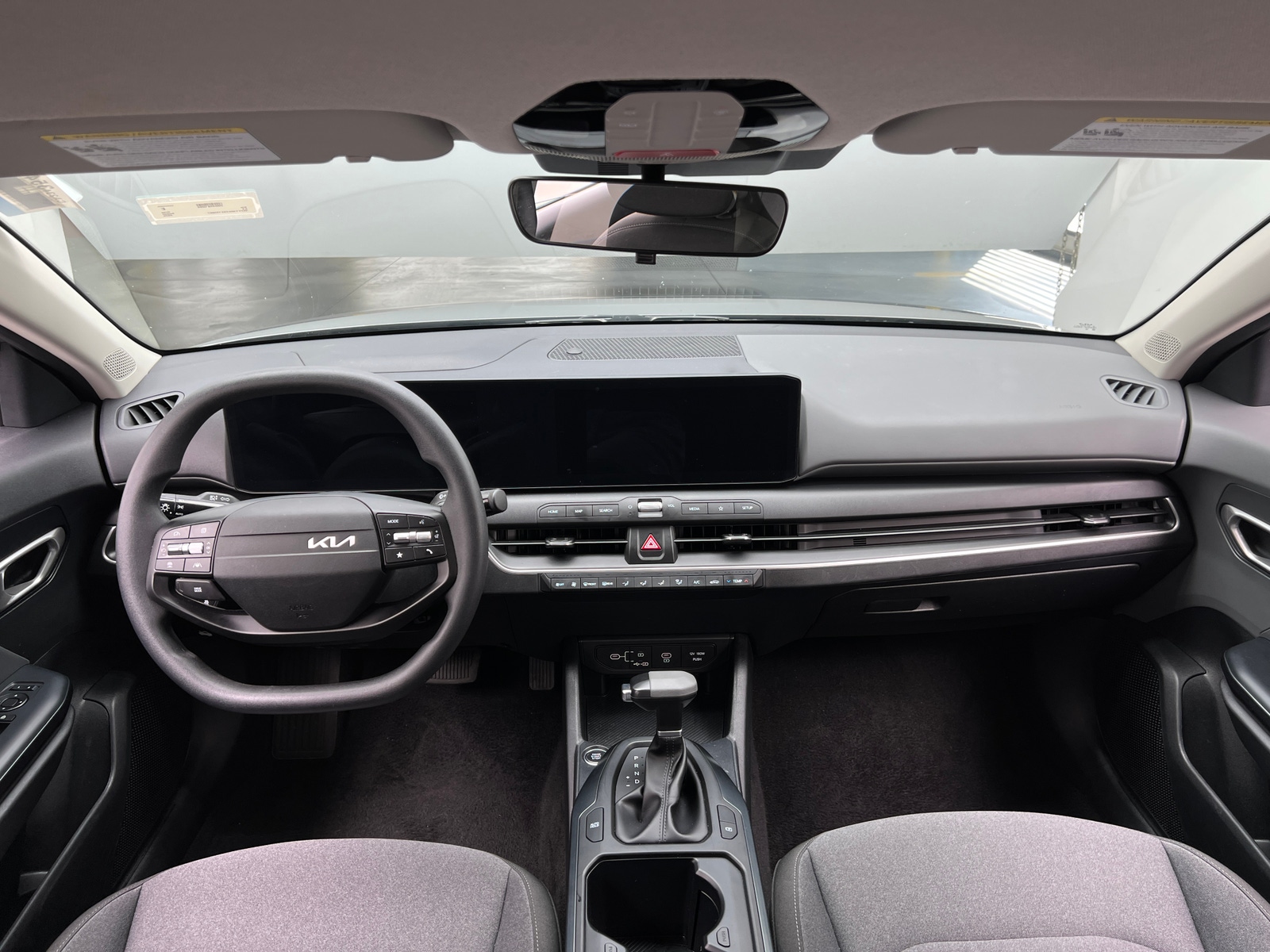 Thumbnail: 2025 Kia K4 - 3