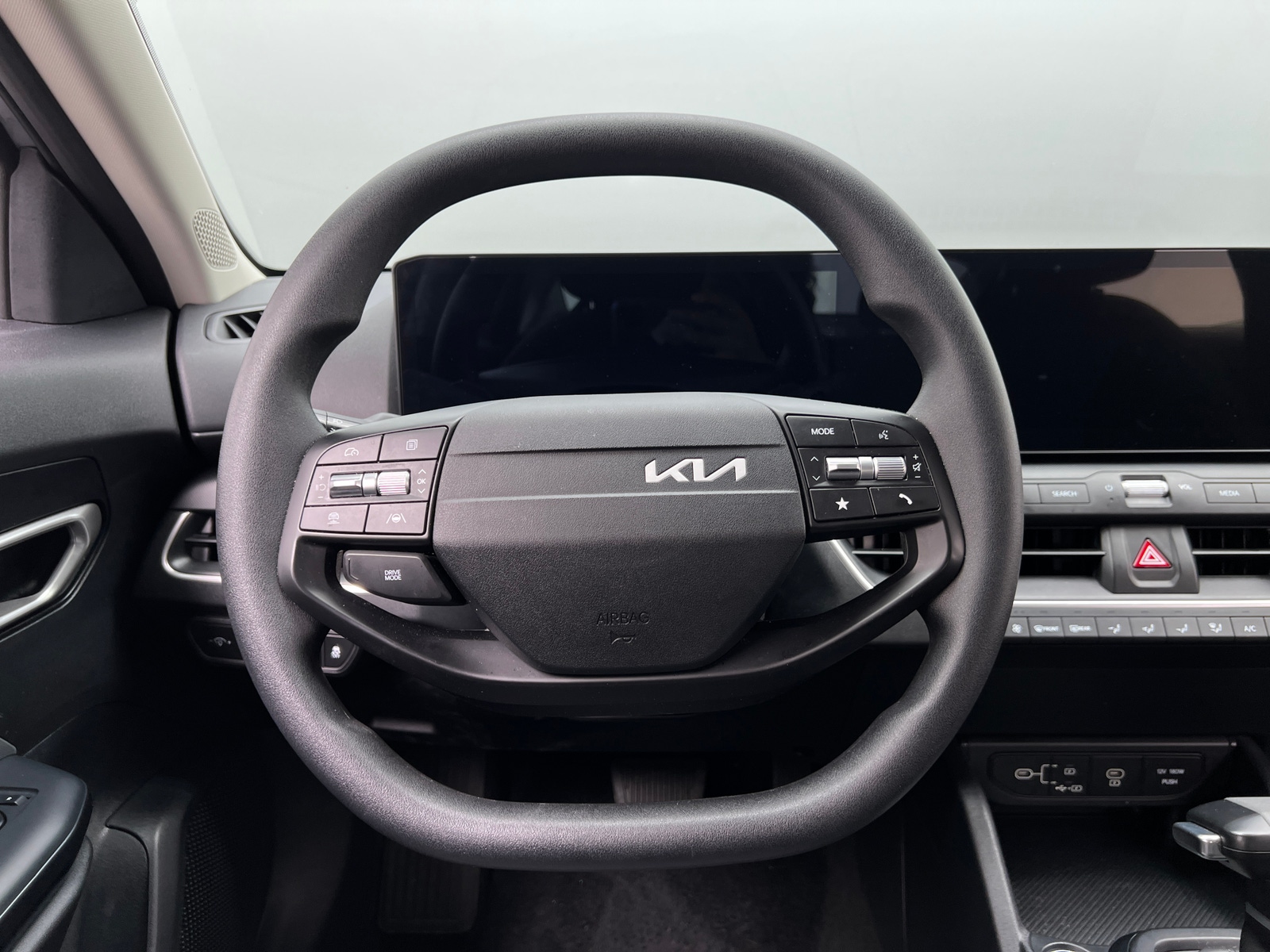 Thumbnail: 2025 Kia K4 - 5