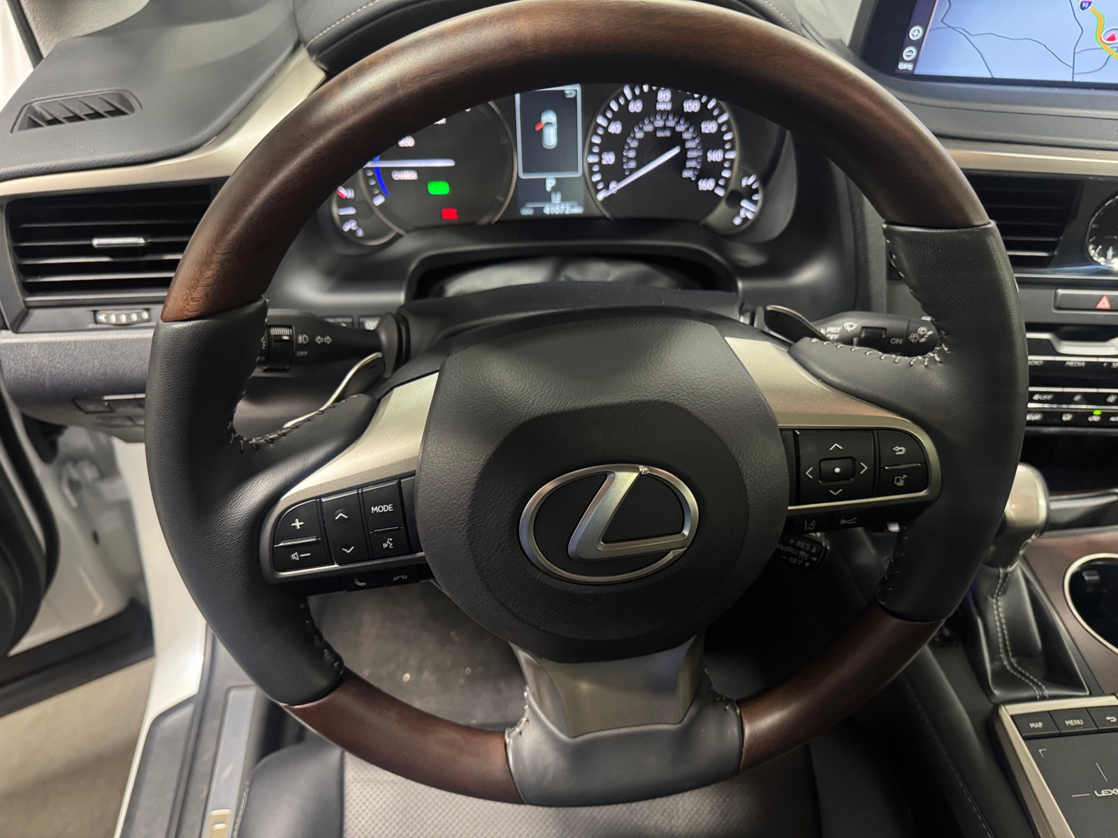 Thumbnail: 2022 Lexus RX - 4